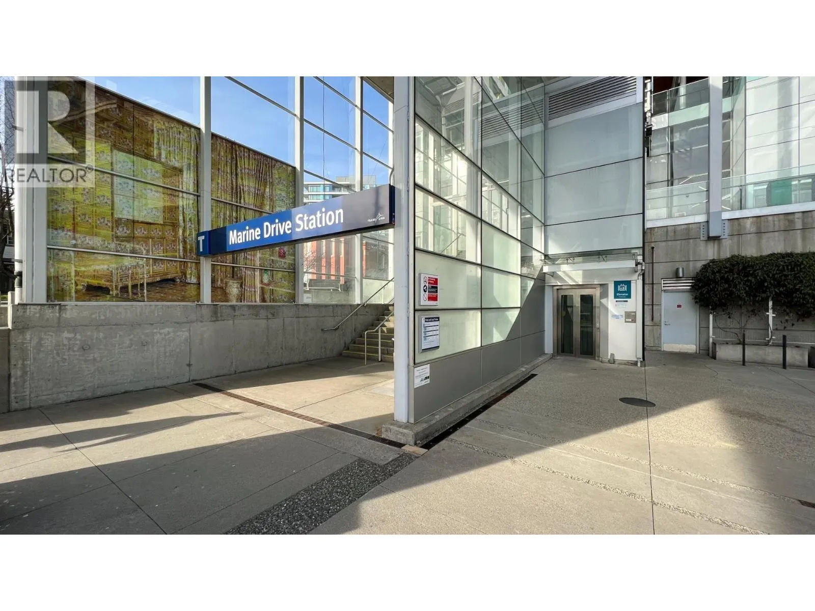 811 489 INTERURBAN WAY