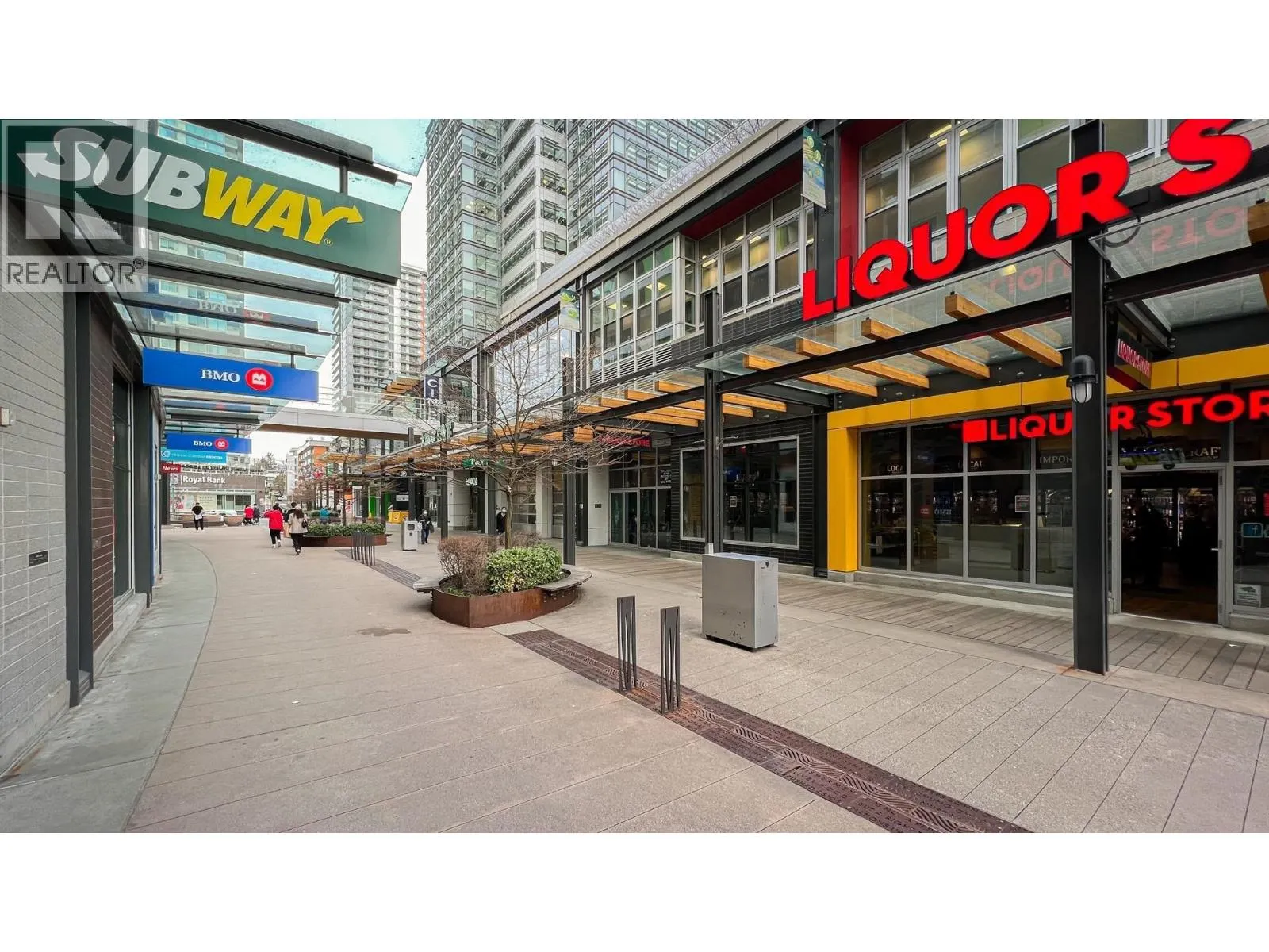 811 489 INTERURBAN WAY