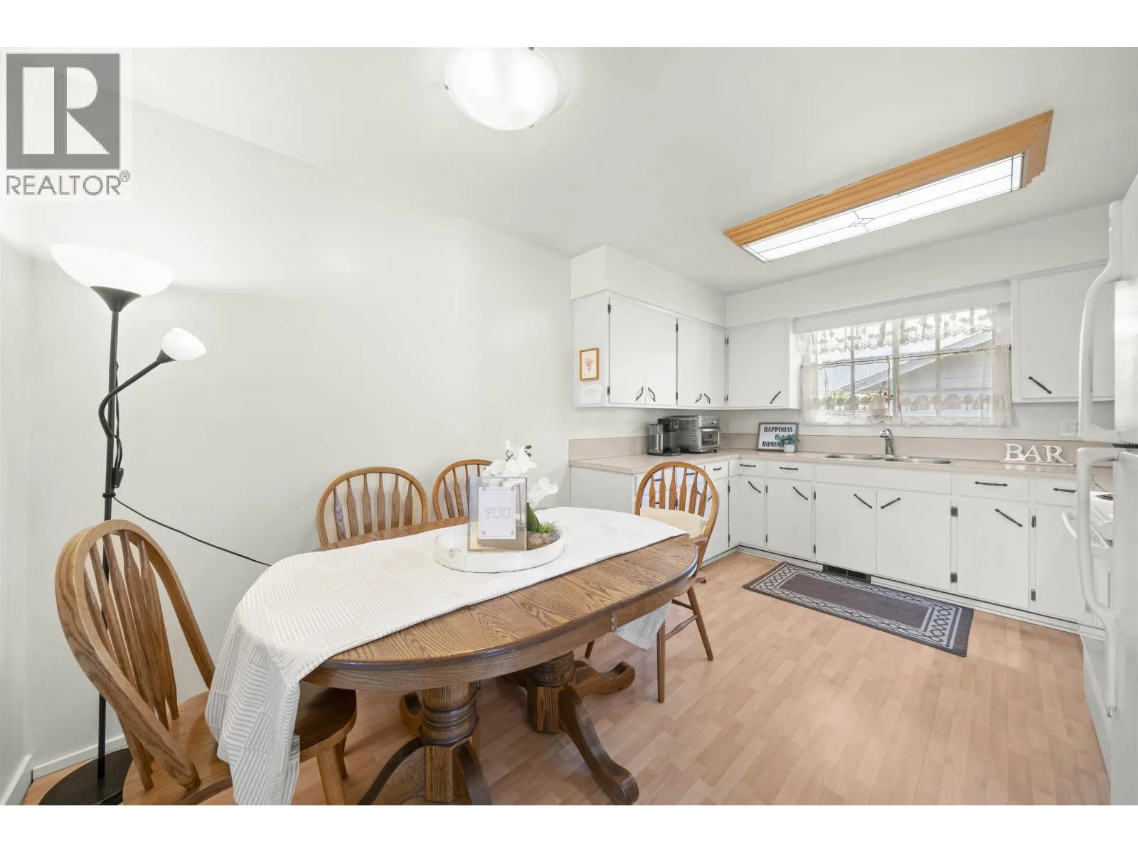 8431 ROSEBANK CRESCENT