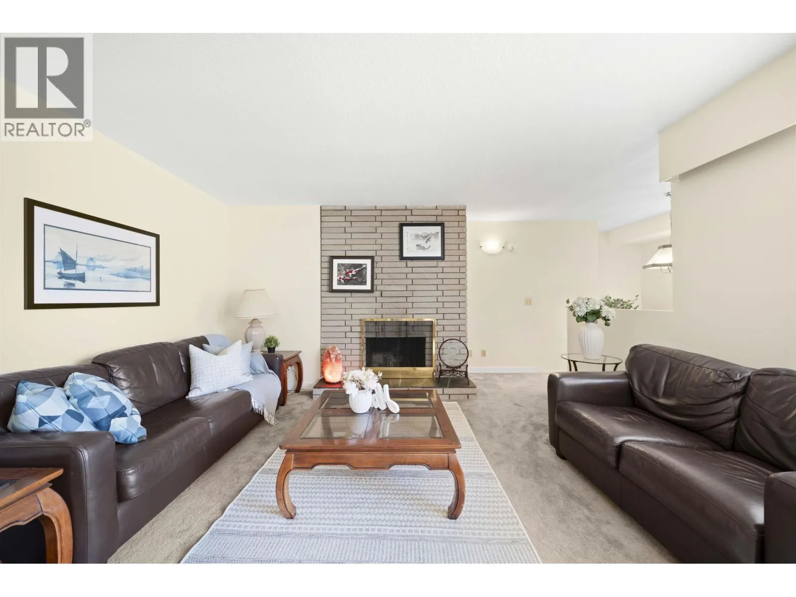 8431 ROSEBANK CRESCENT