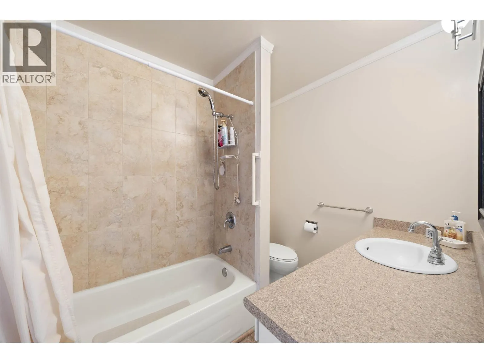 8431 ROSEBANK CRESCENT