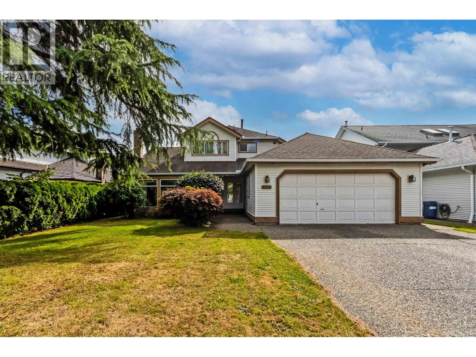 5019 LINDEN DRIVE