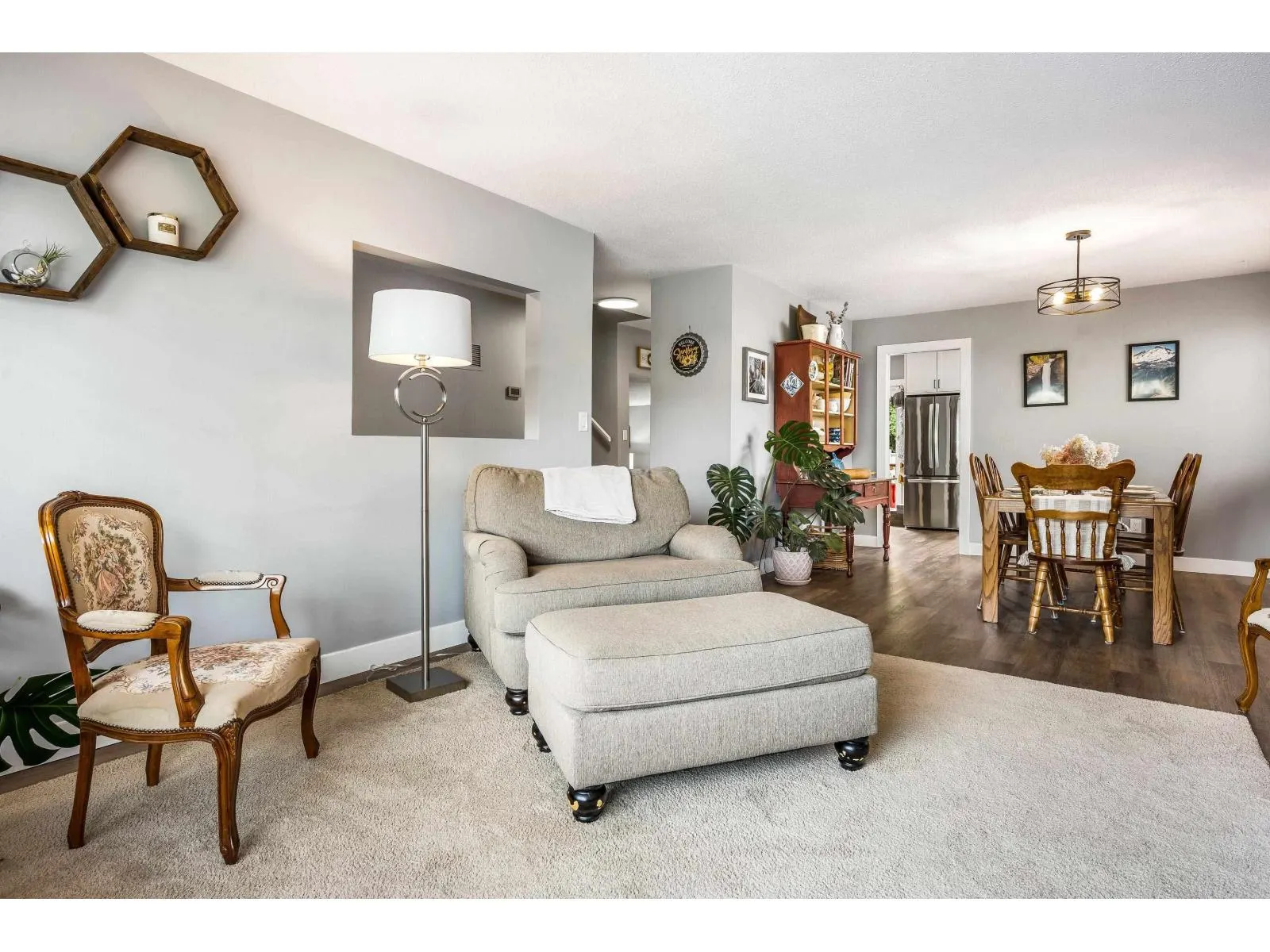 45264 LENORA CRESCENT|Chilliwack Proper West