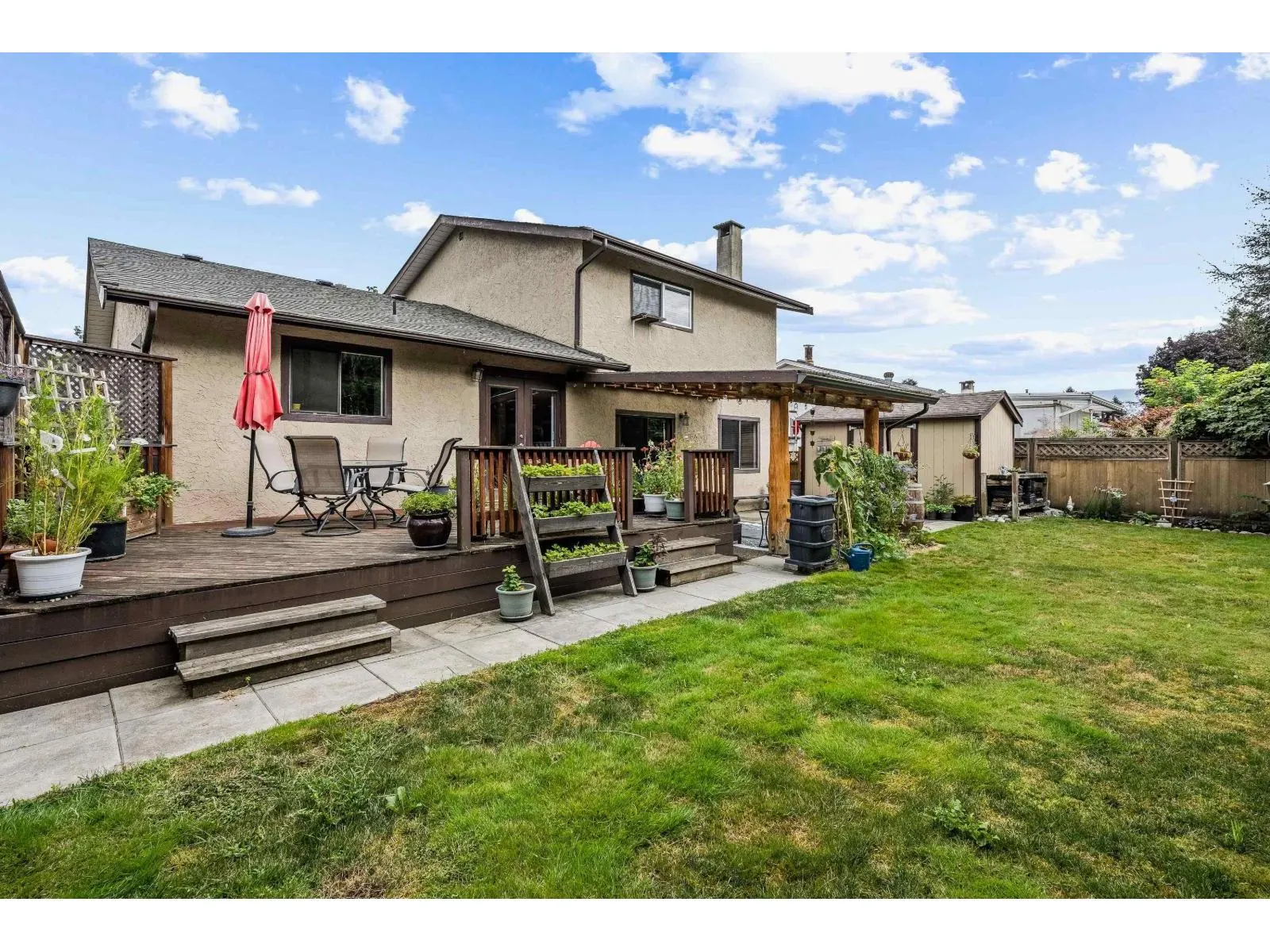45264 LENORA CRESCENT|Chilliwack Proper West