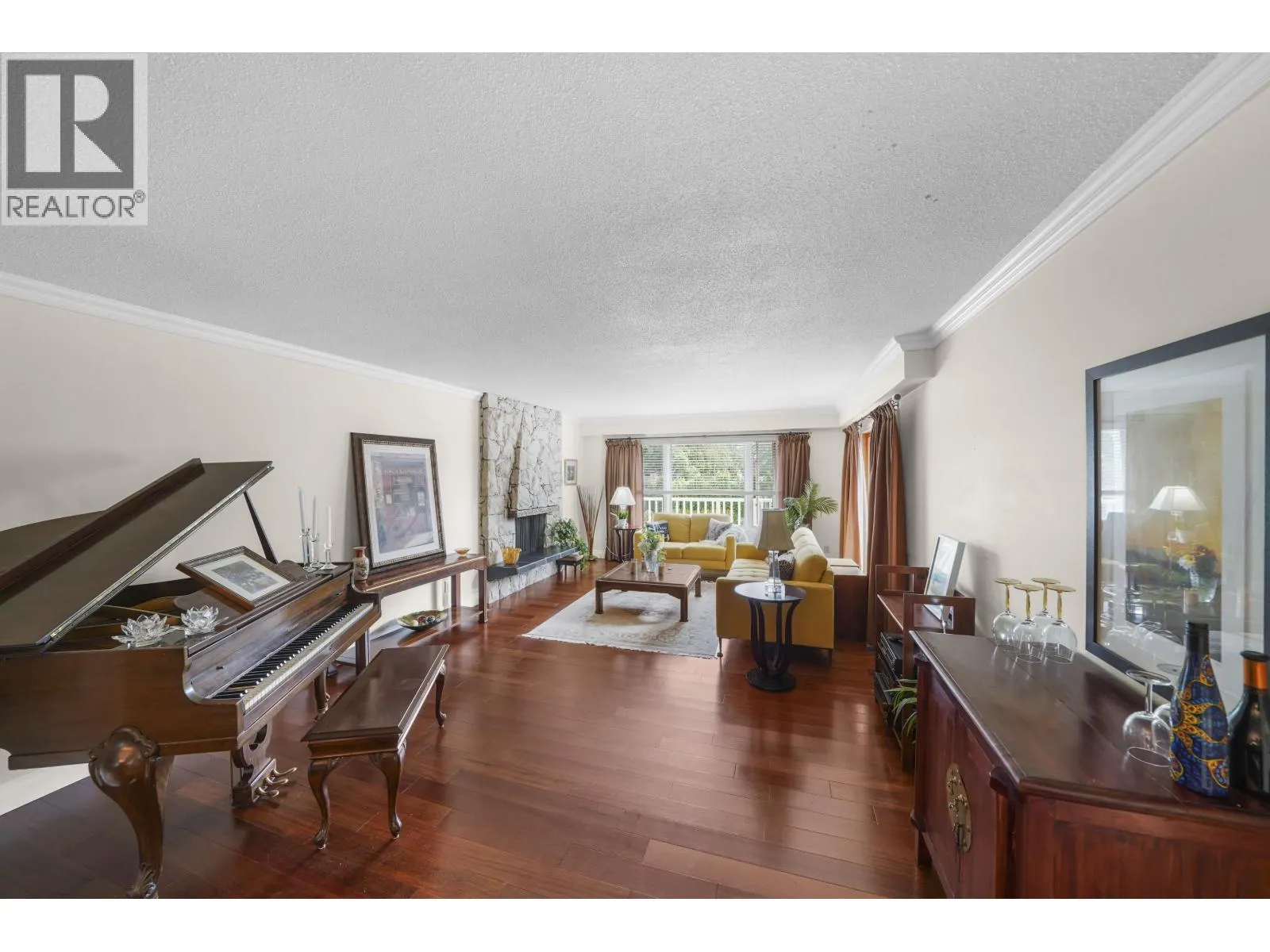 5174 DENNISON DRIVE