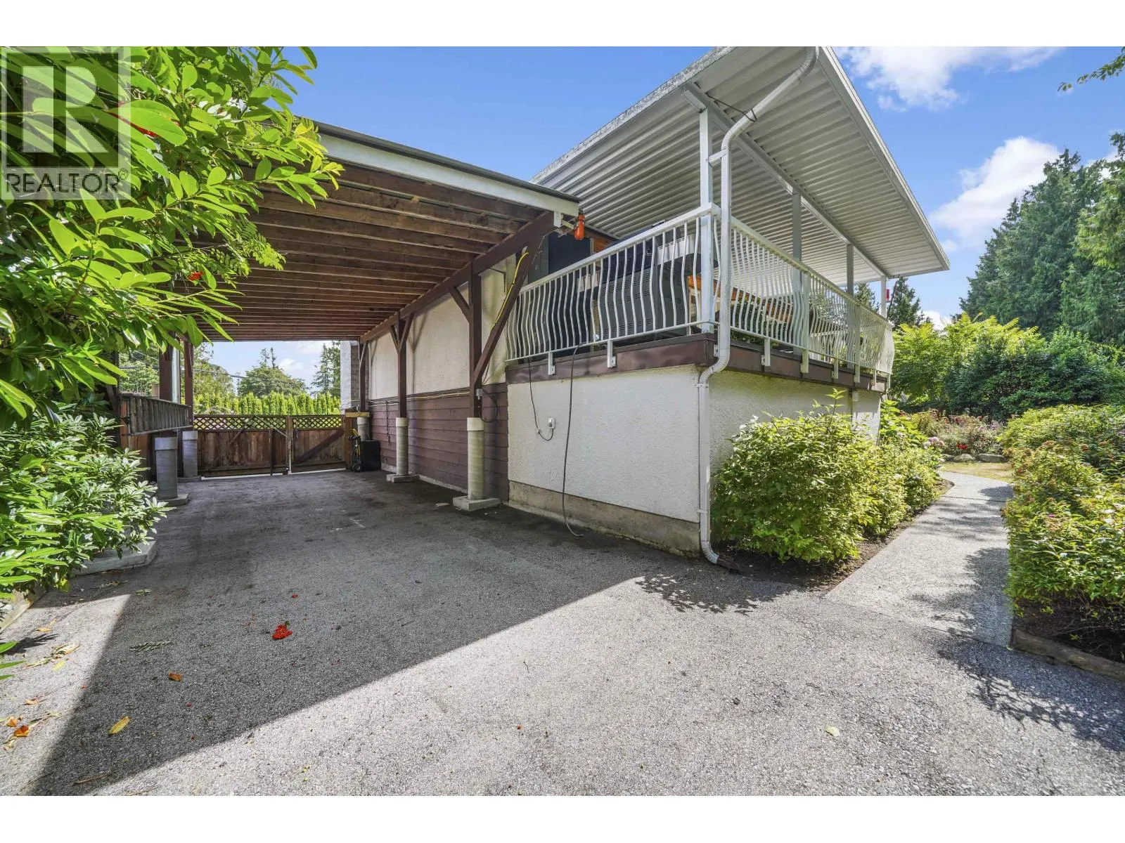 5174 DENNISON DRIVE