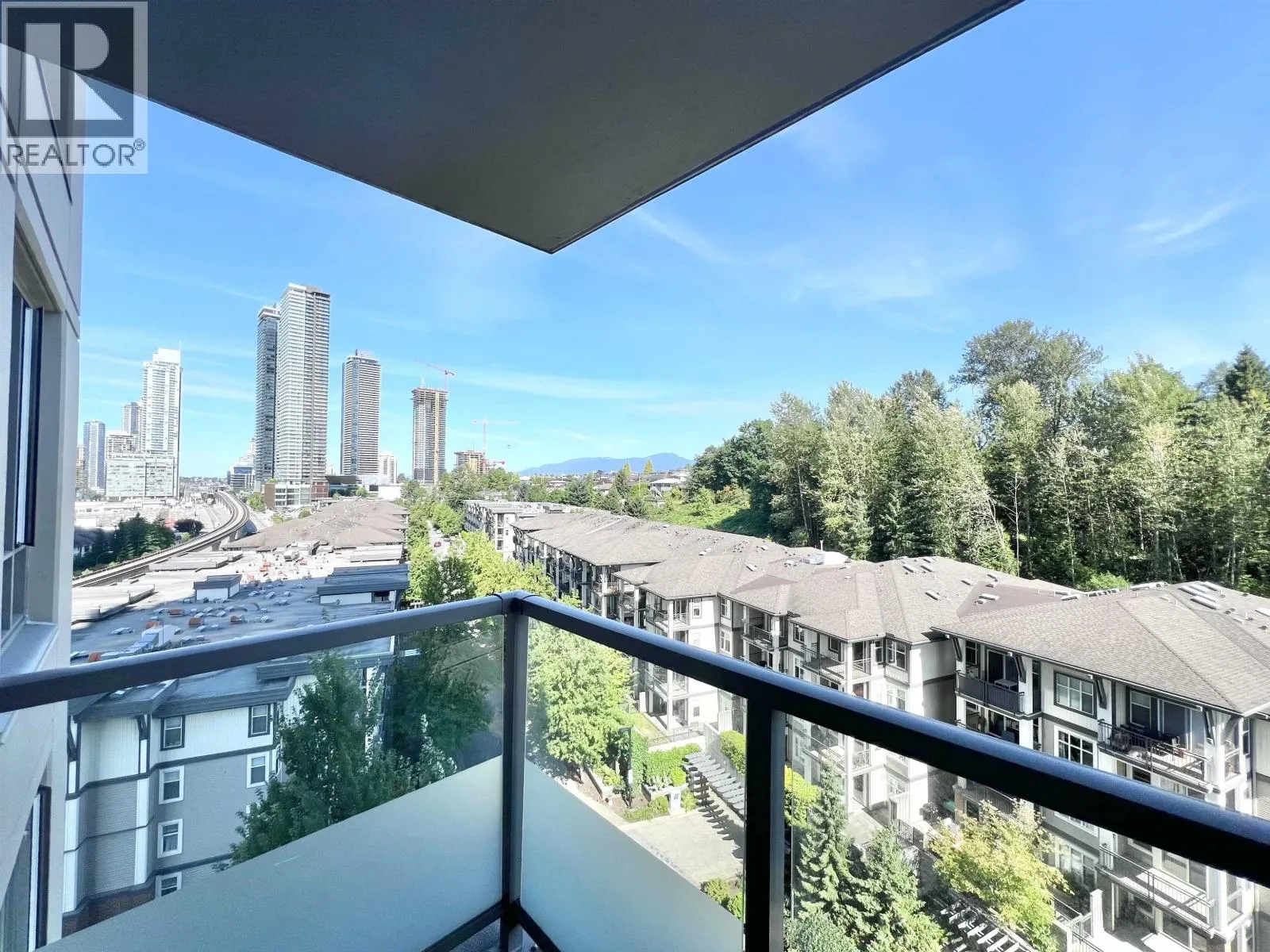 904 4888 BRENTWOOD DRIVE