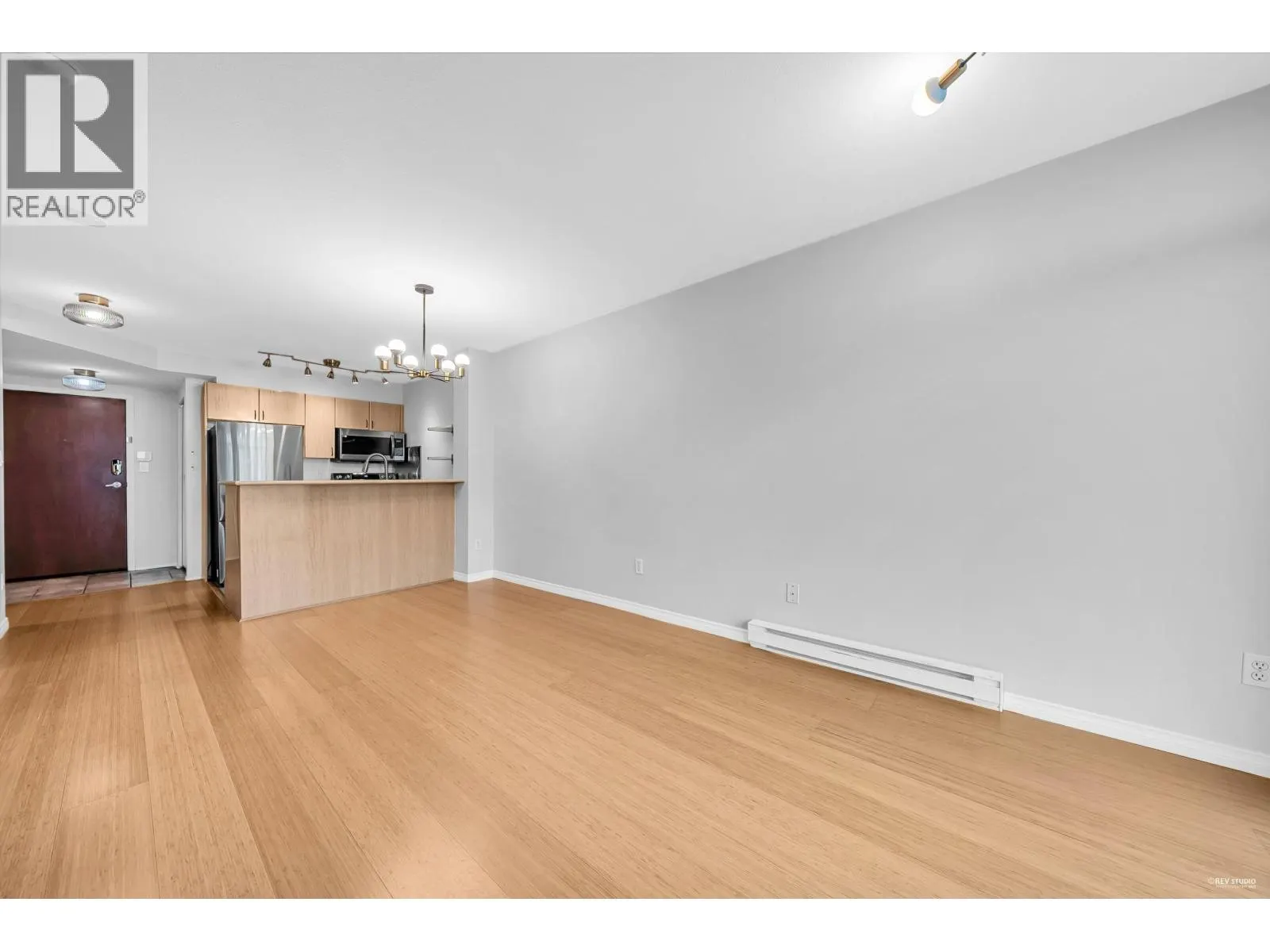 602 2733 CHANDLERY PLACE