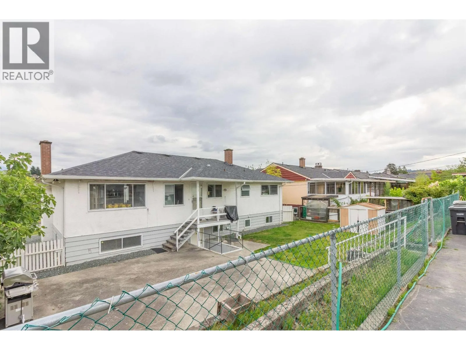 4810 FAIRLAWN DRIVE