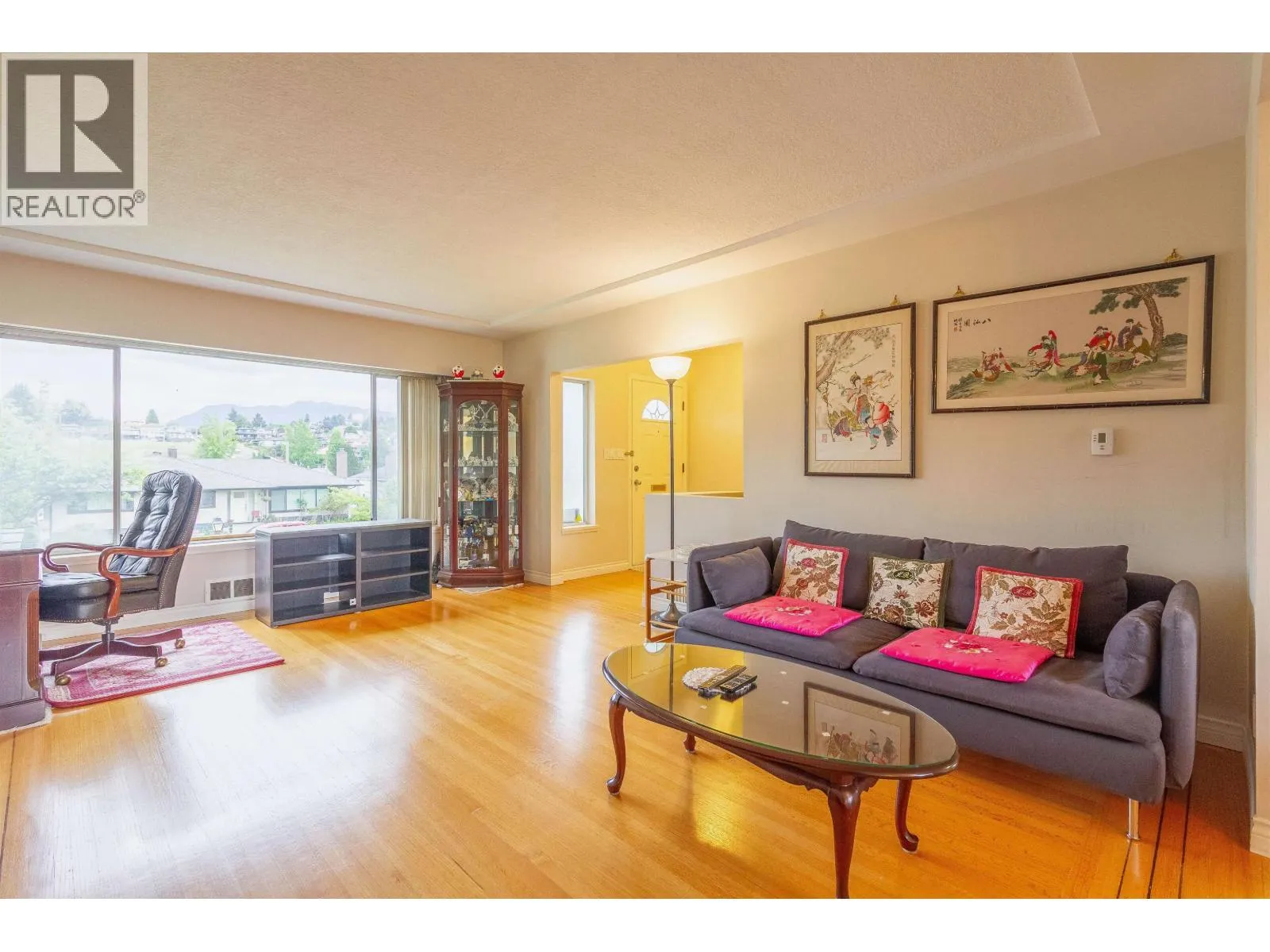 4810 FAIRLAWN DRIVE