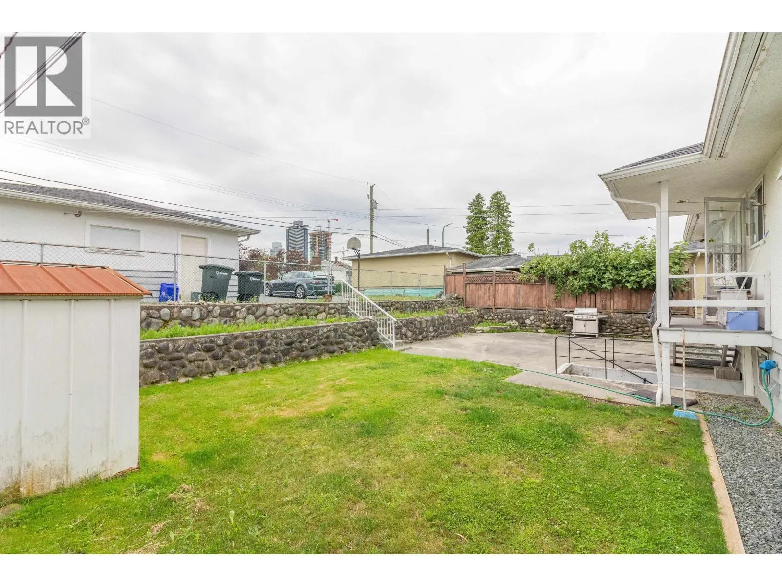 4810 FAIRLAWN DRIVE