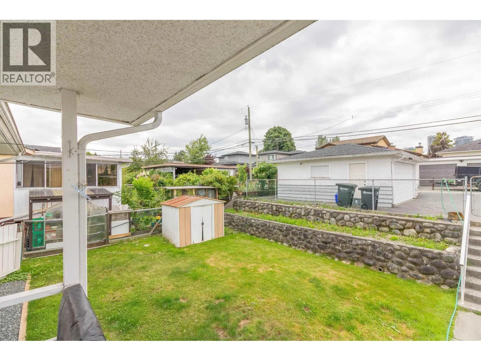 4810 FAIRLAWN DRIVE