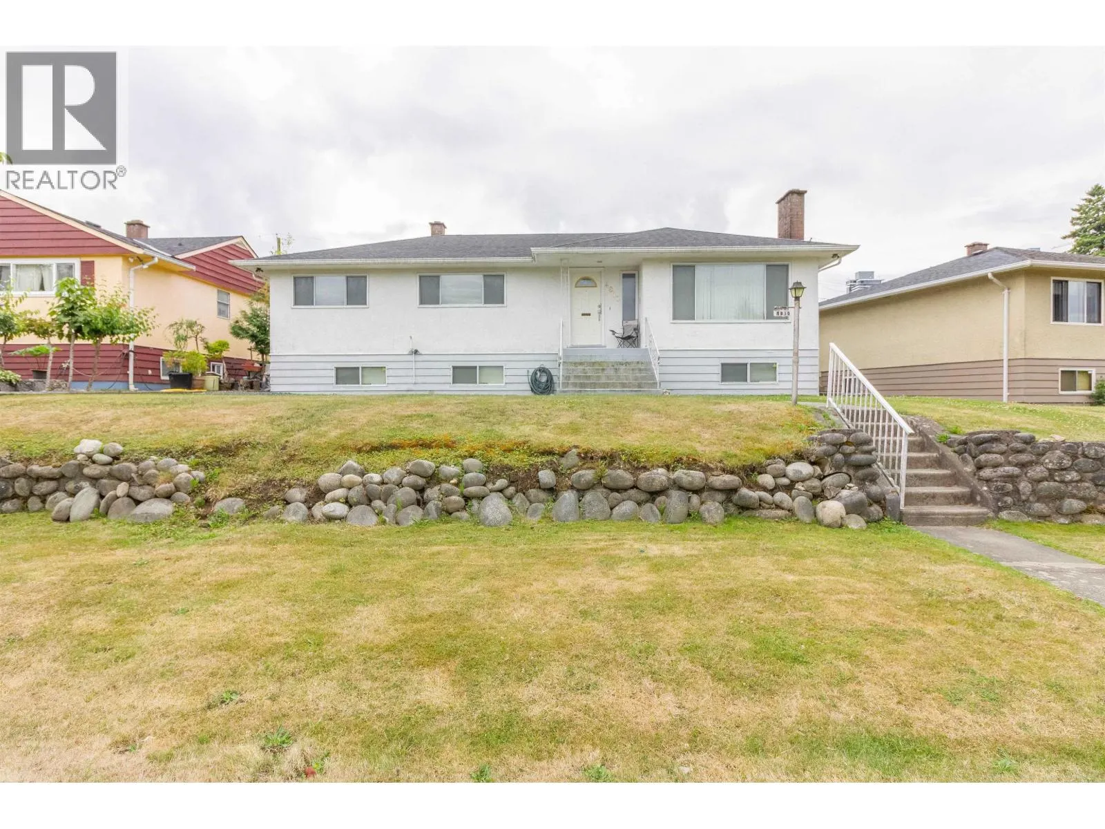 4810 FAIRLAWN DRIVE