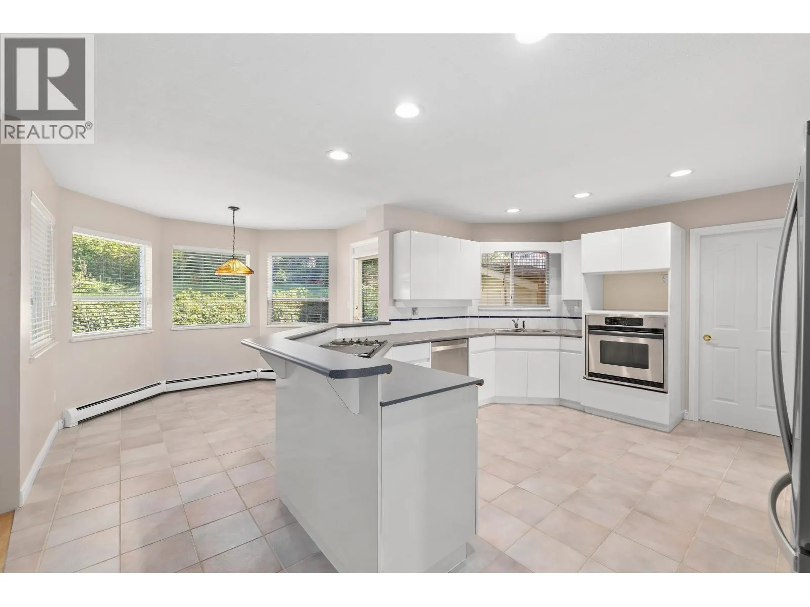 50 TIMBERCREST DRIVE