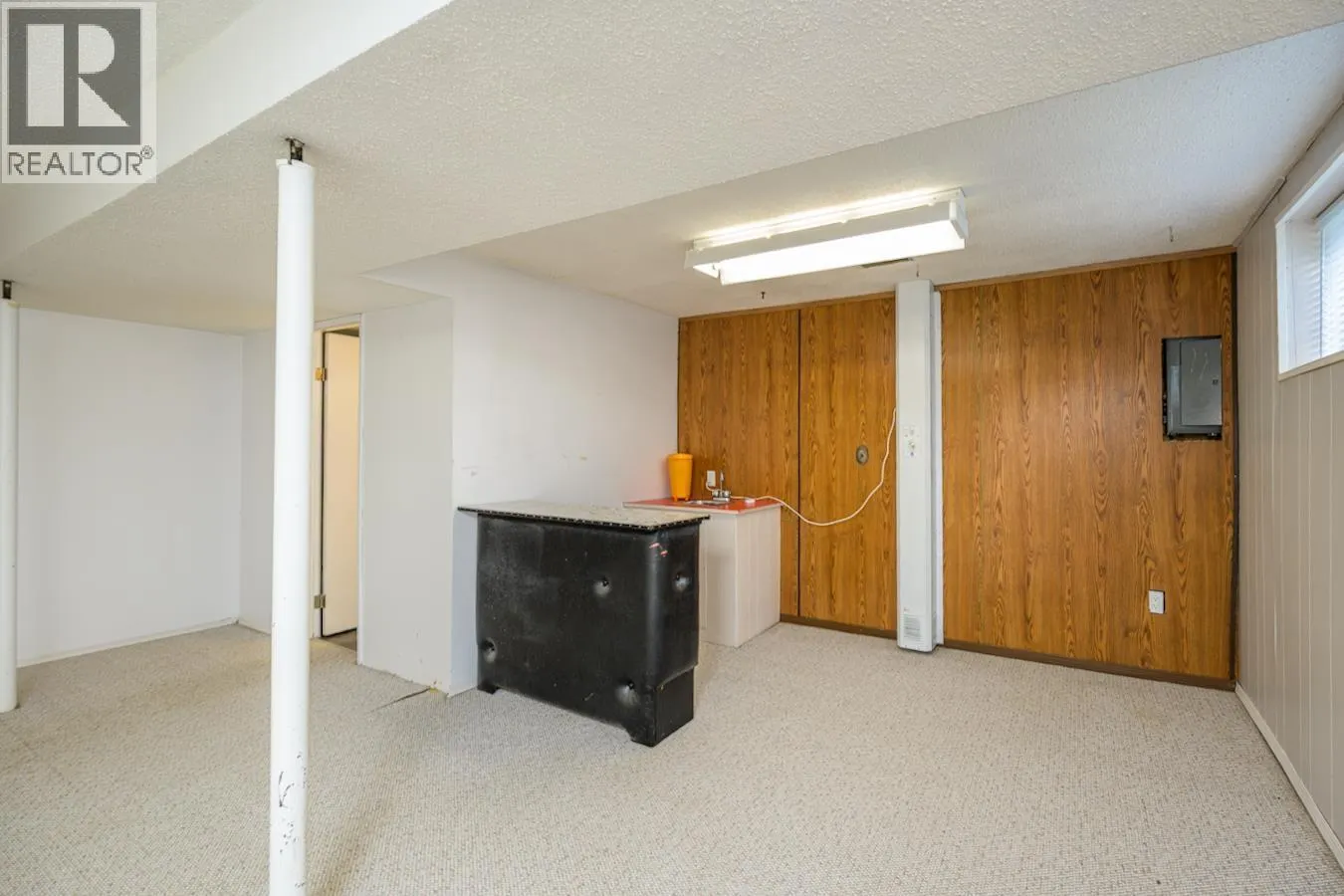 2445 LISGAR CRESCENT