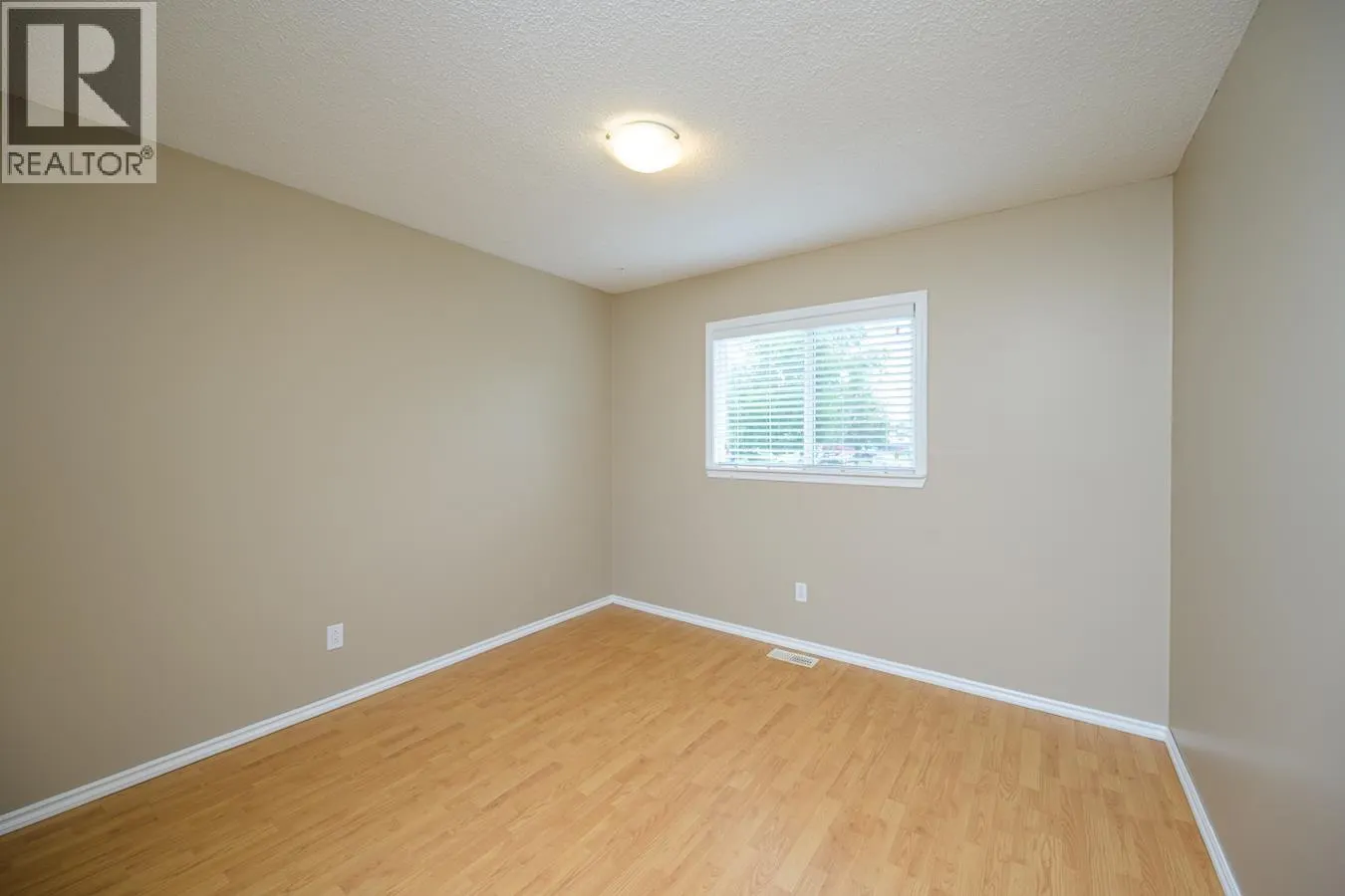 2445 LISGAR CRESCENT