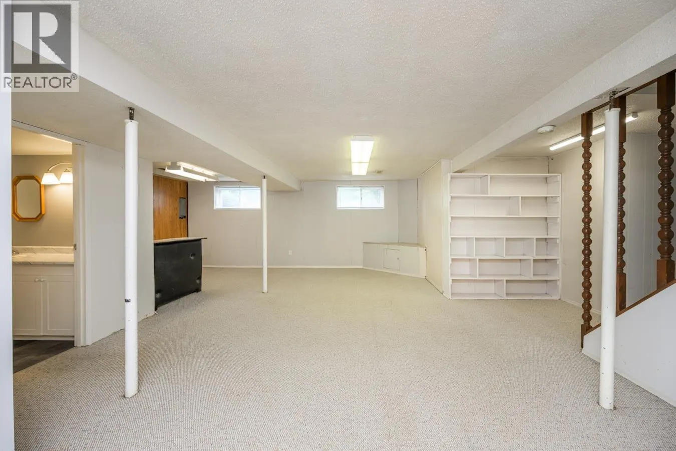 2445 LISGAR CRESCENT