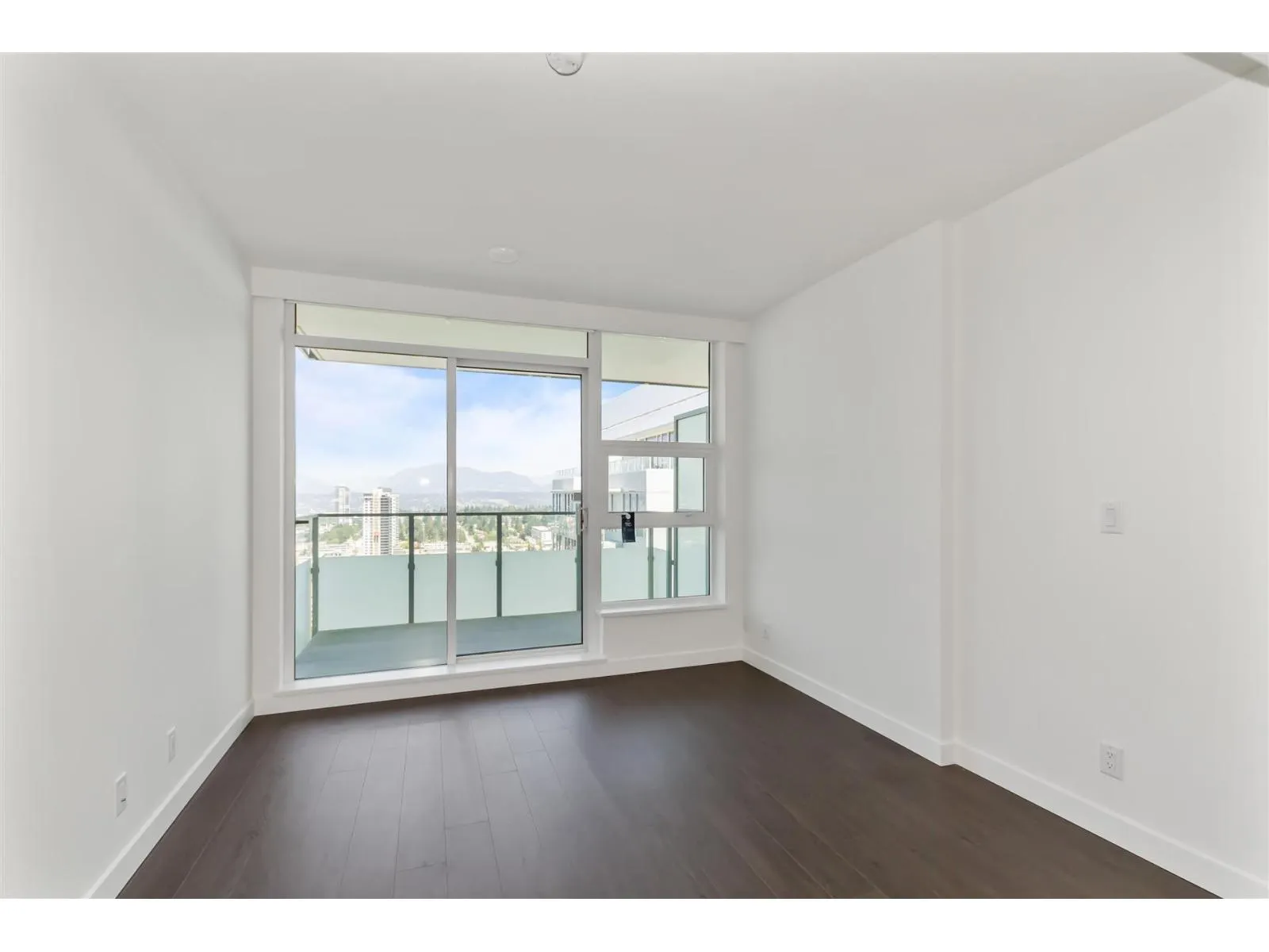 3607 13768 100 AVENUE