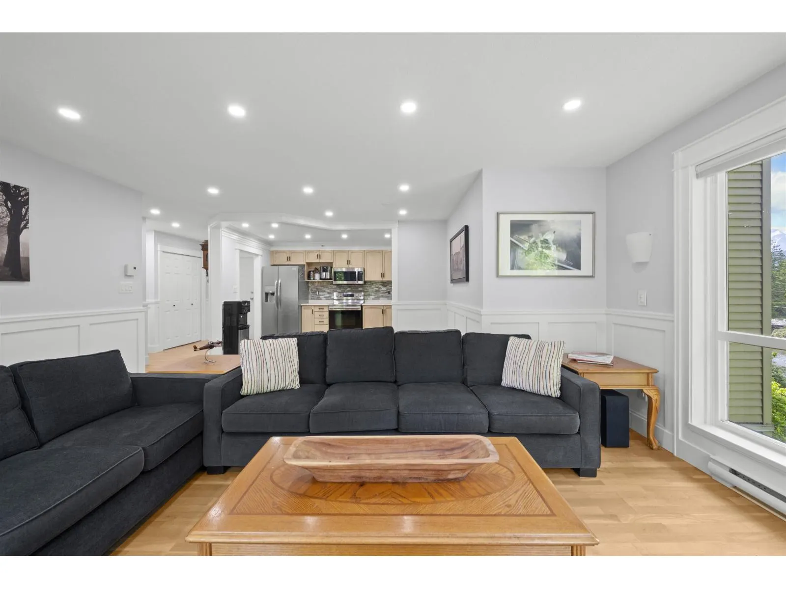 305 170 CEDAR AVENUE|Harrison Hot Springs