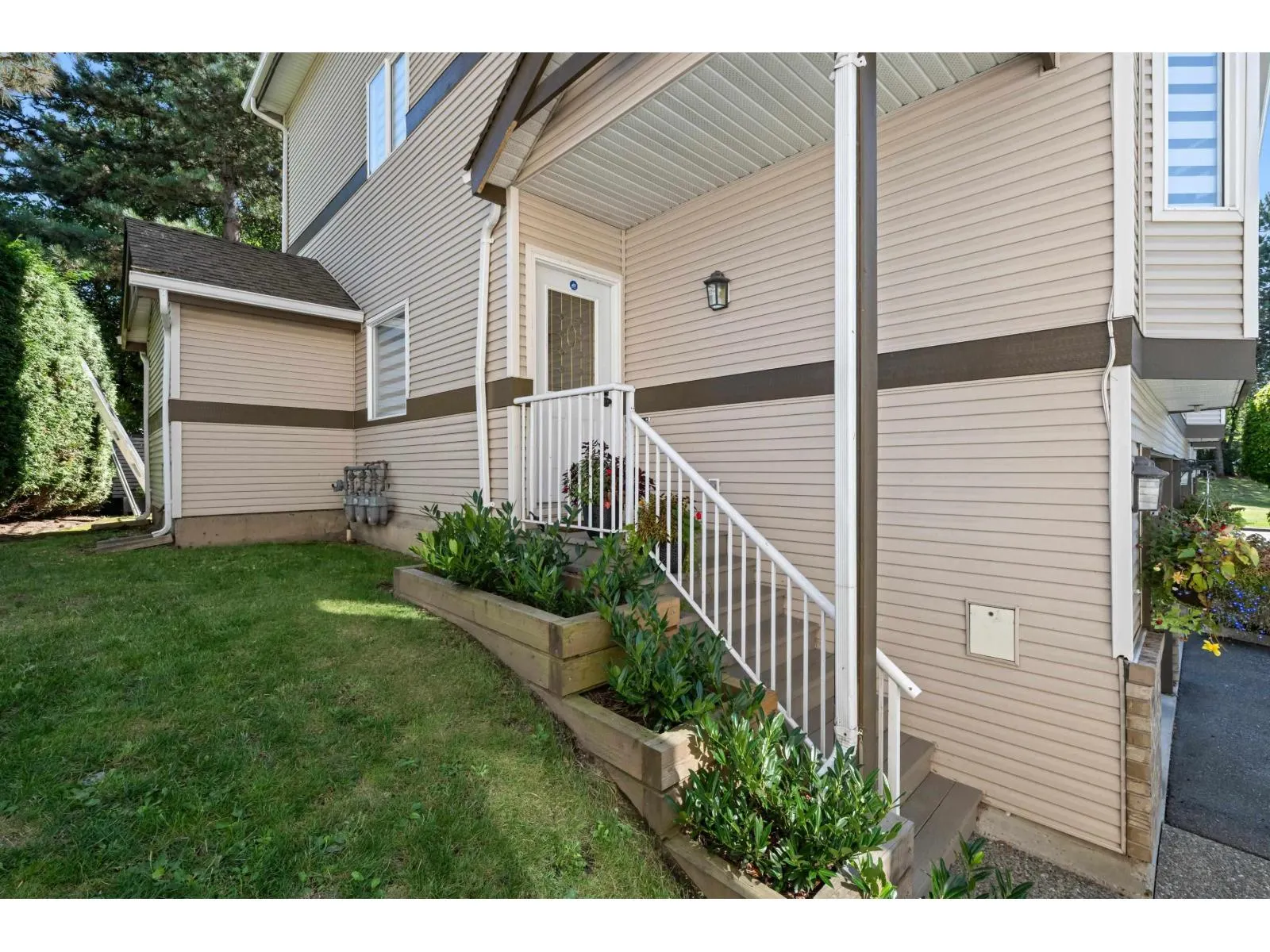 20 20750 TELEGRAPH TRAIL