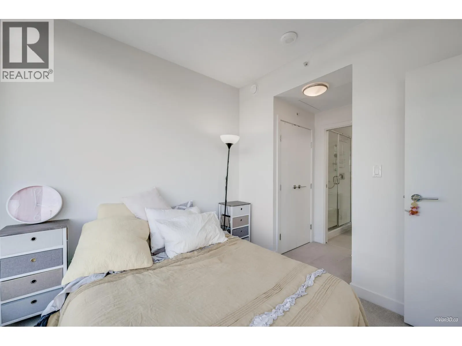 1103 8850 UNIVERSITY CRESCENT