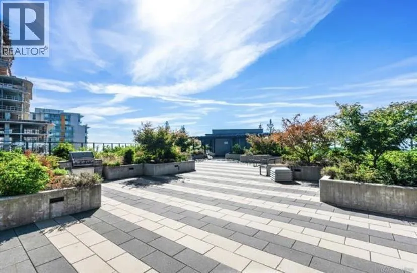 1103 8850 UNIVERSITY CRESCENT