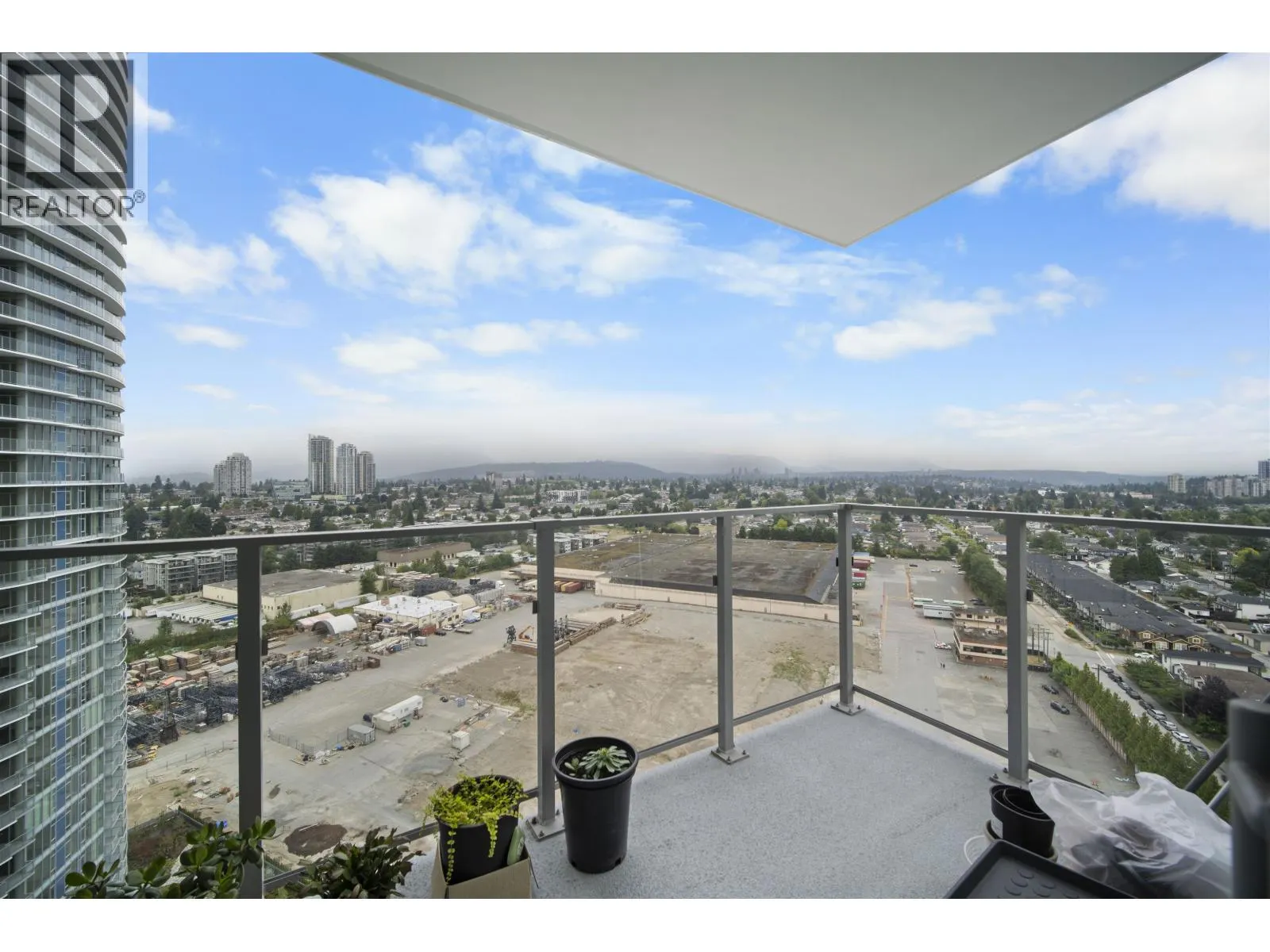 2107 7769 PARK CRESCENT
