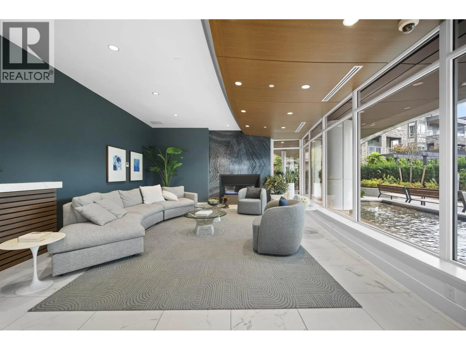 2107 7769 PARK CRESCENT