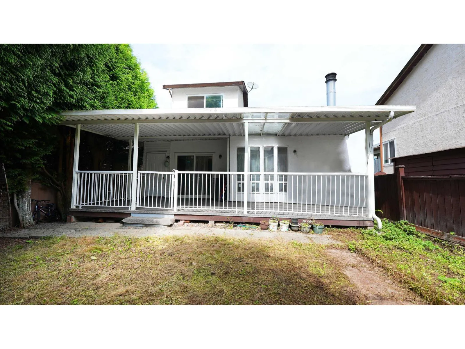 13902 LAUREL DRIVE