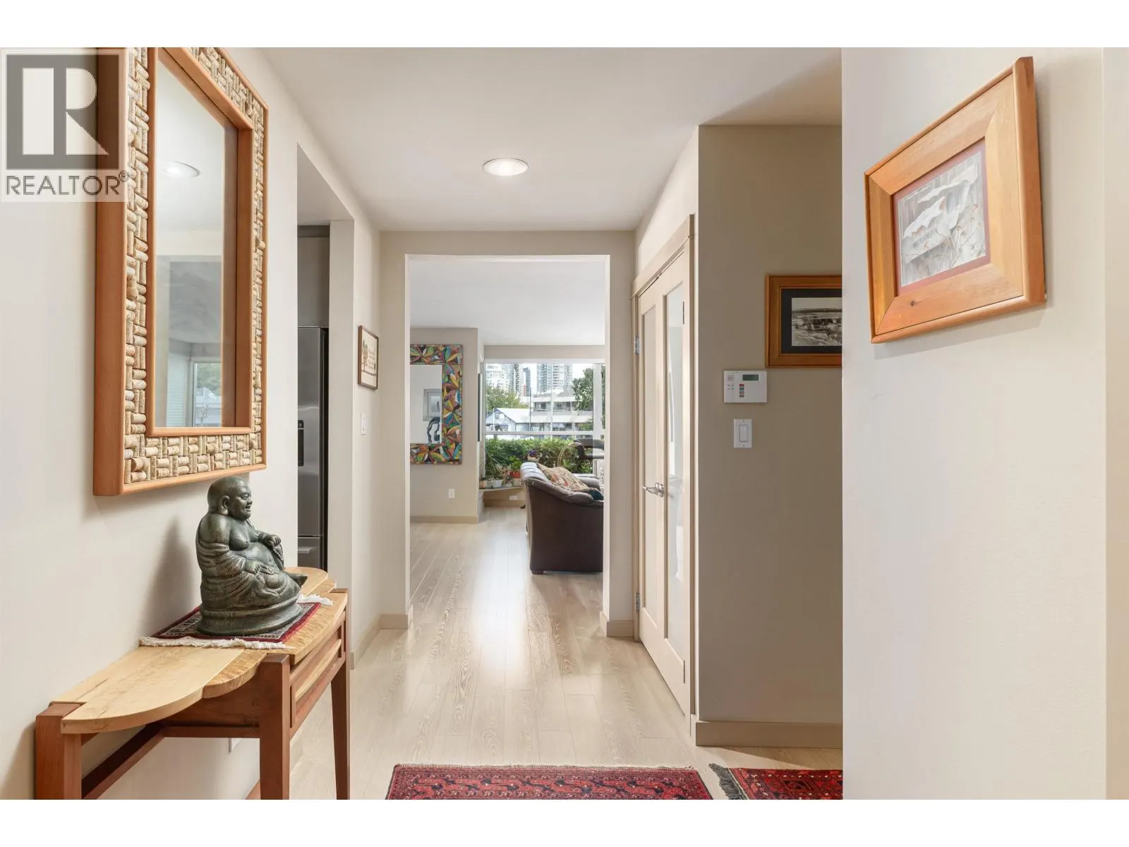 108 1502 ISLAND PARK WALK
