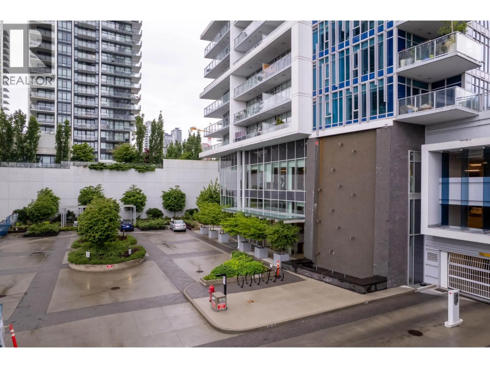 2702 2311 BETA AVENUE