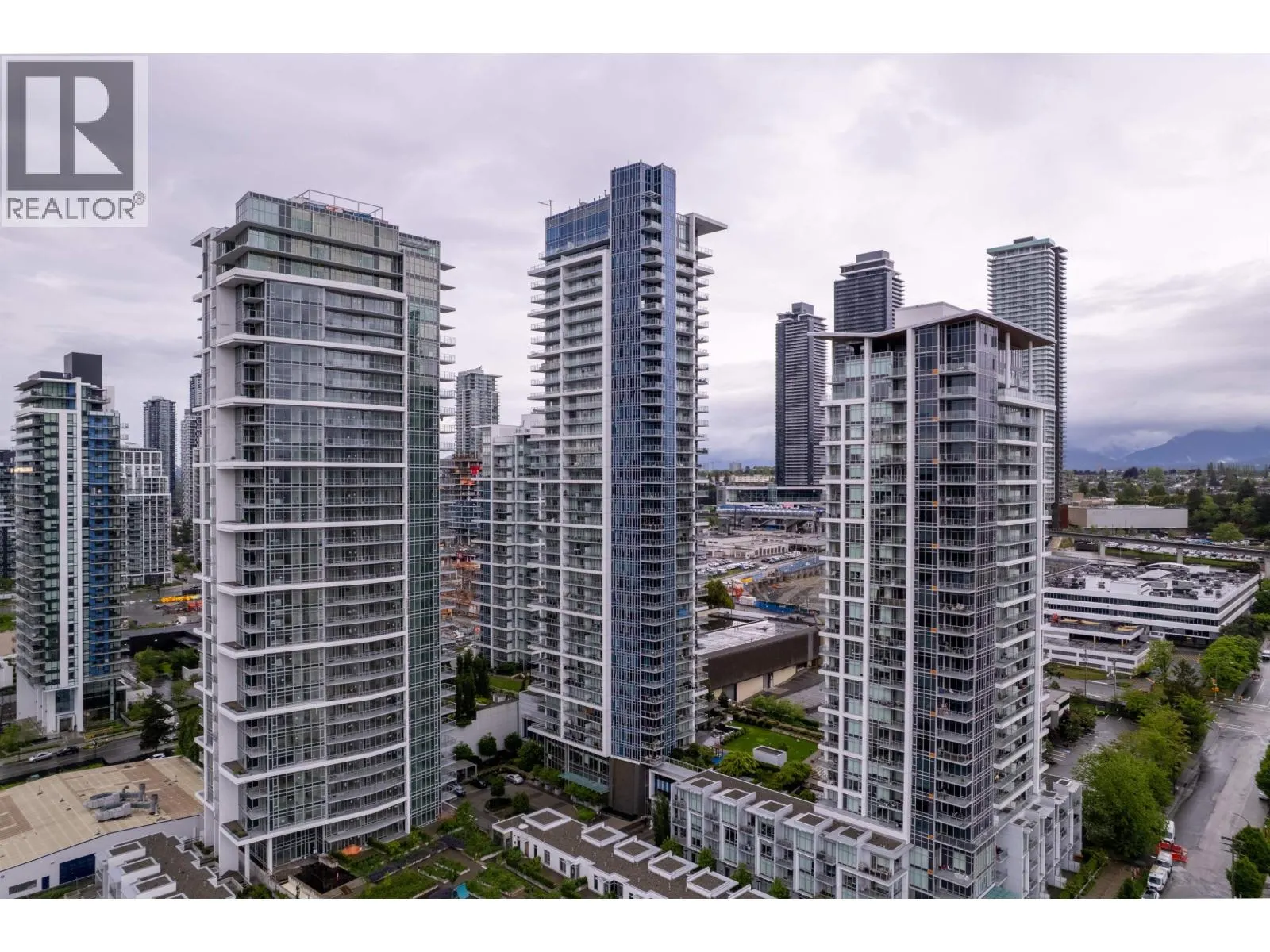 2702 2311 BETA AVENUE