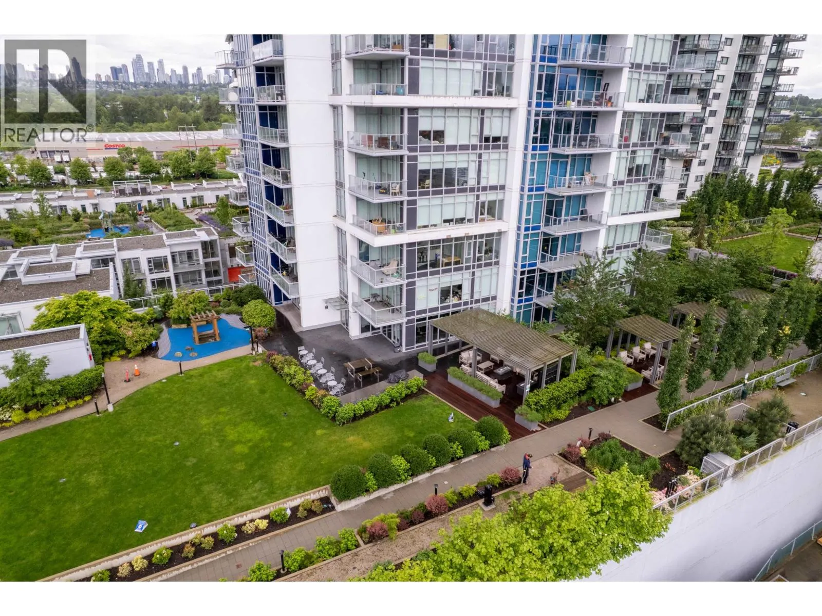 2702 2311 BETA AVENUE