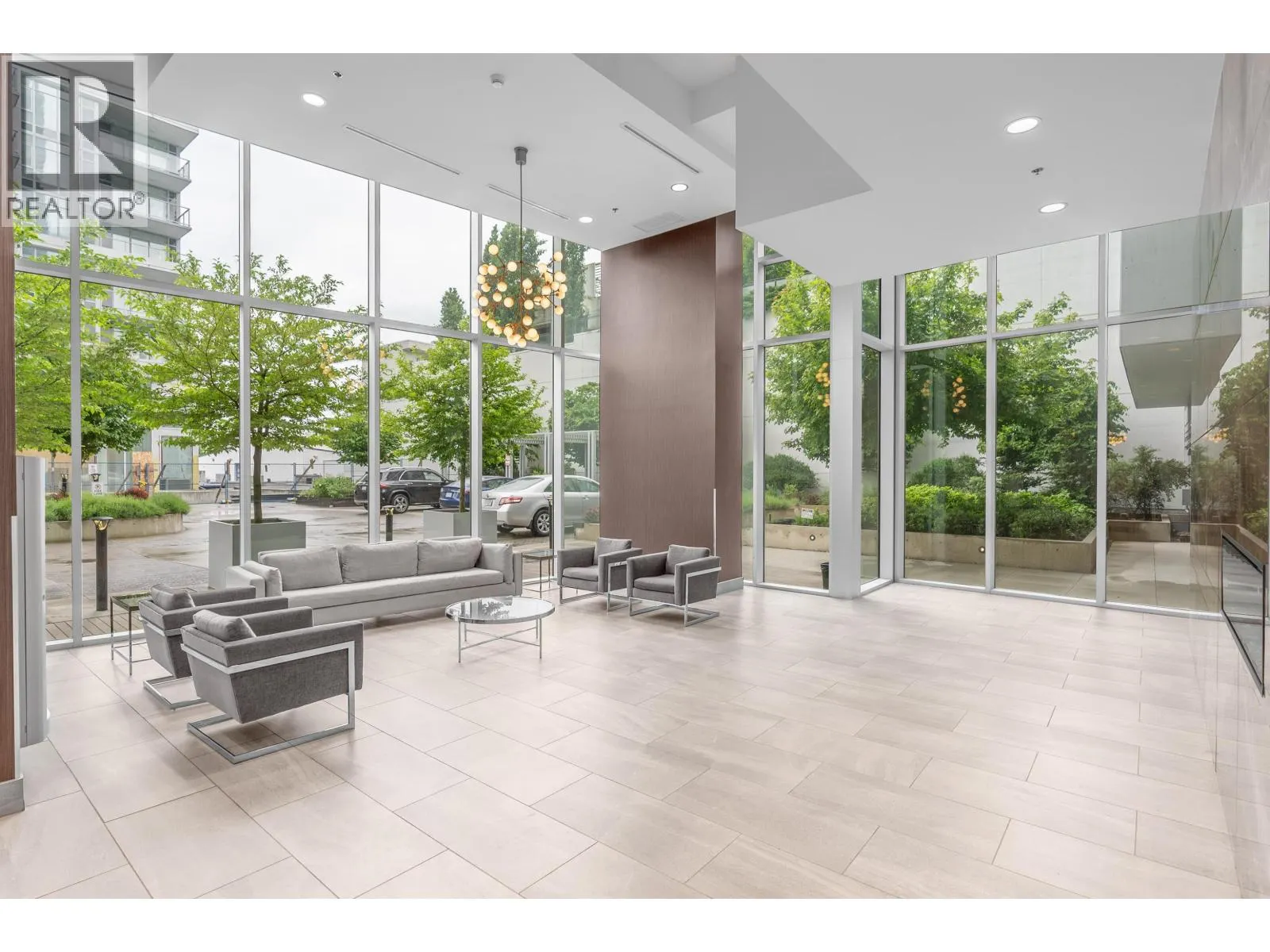 2702 2311 BETA AVENUE