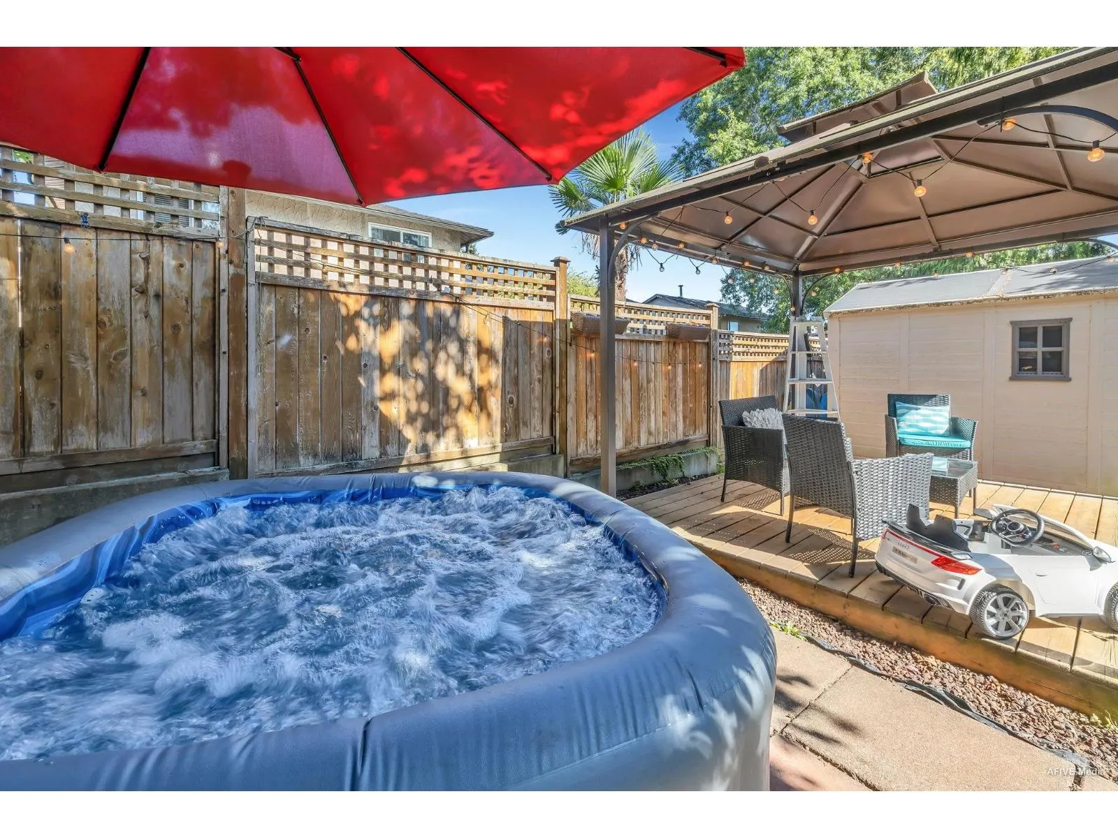 2521 WILDING CRESCENT