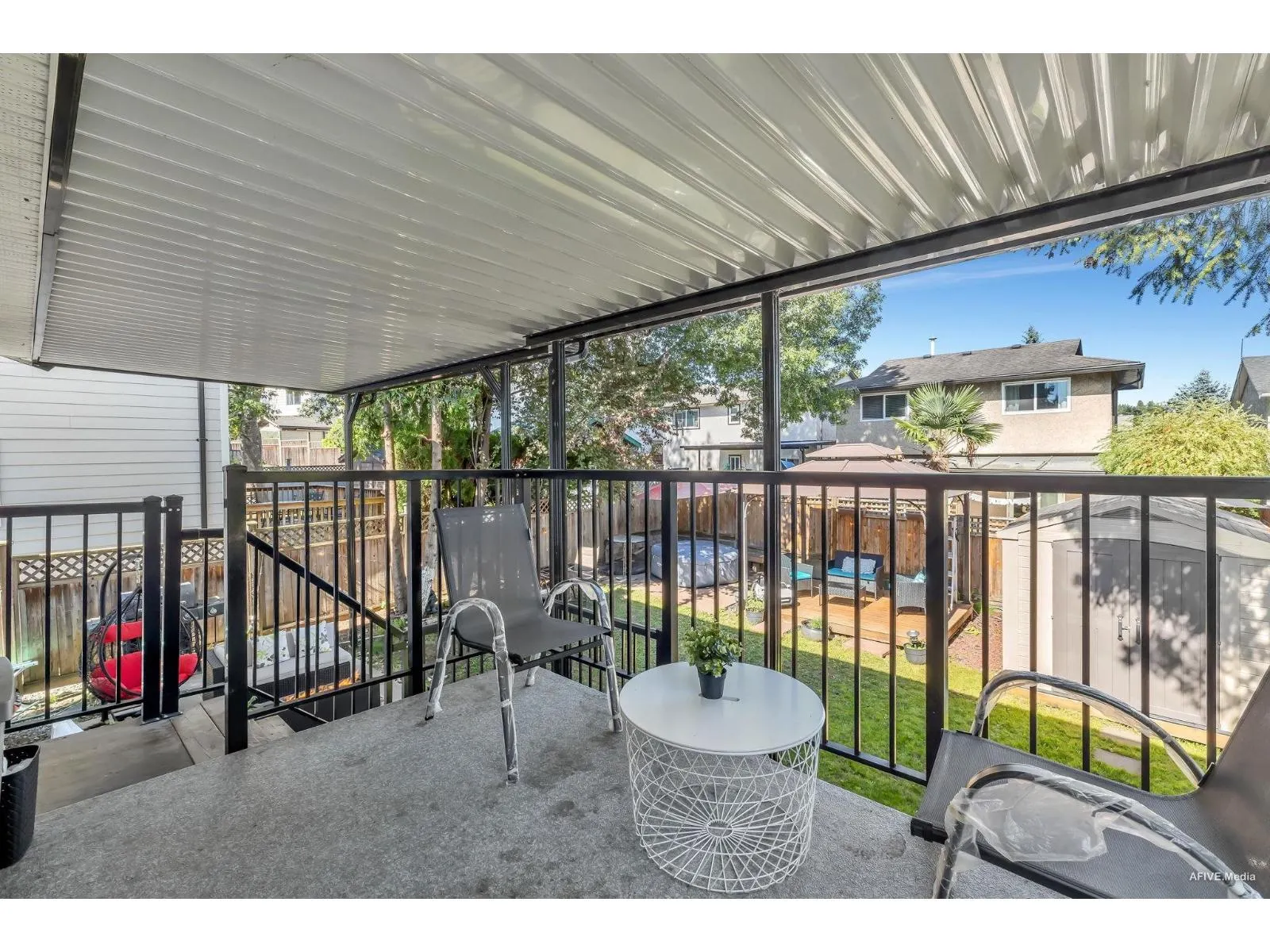 2521 WILDING CRESCENT