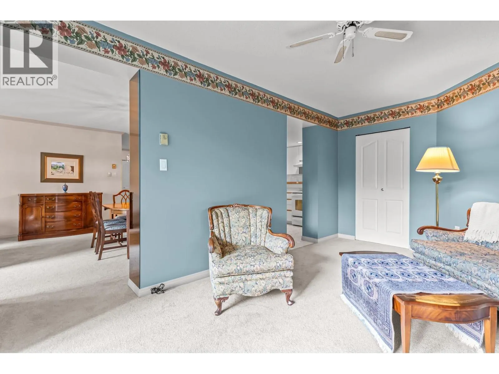 305 1235 QUAYSIDE DRIVE
