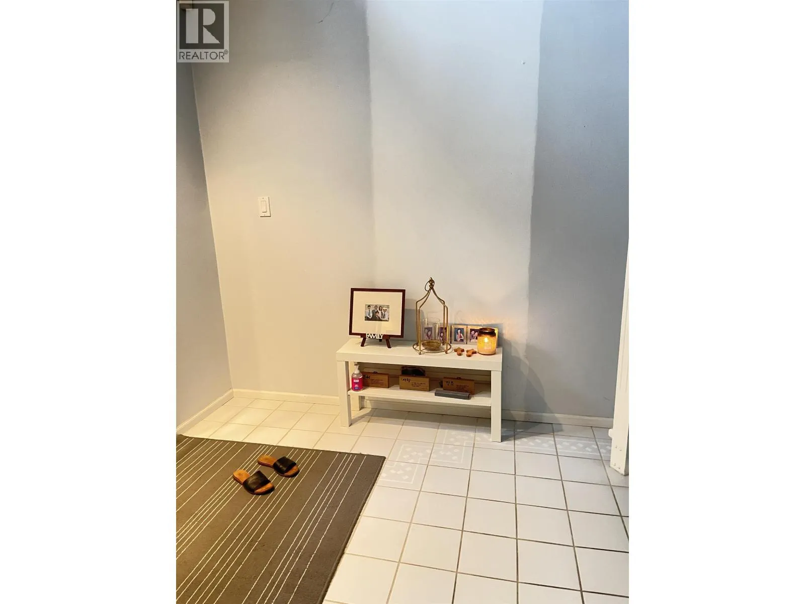 2907 KALAMALKA DRIVE