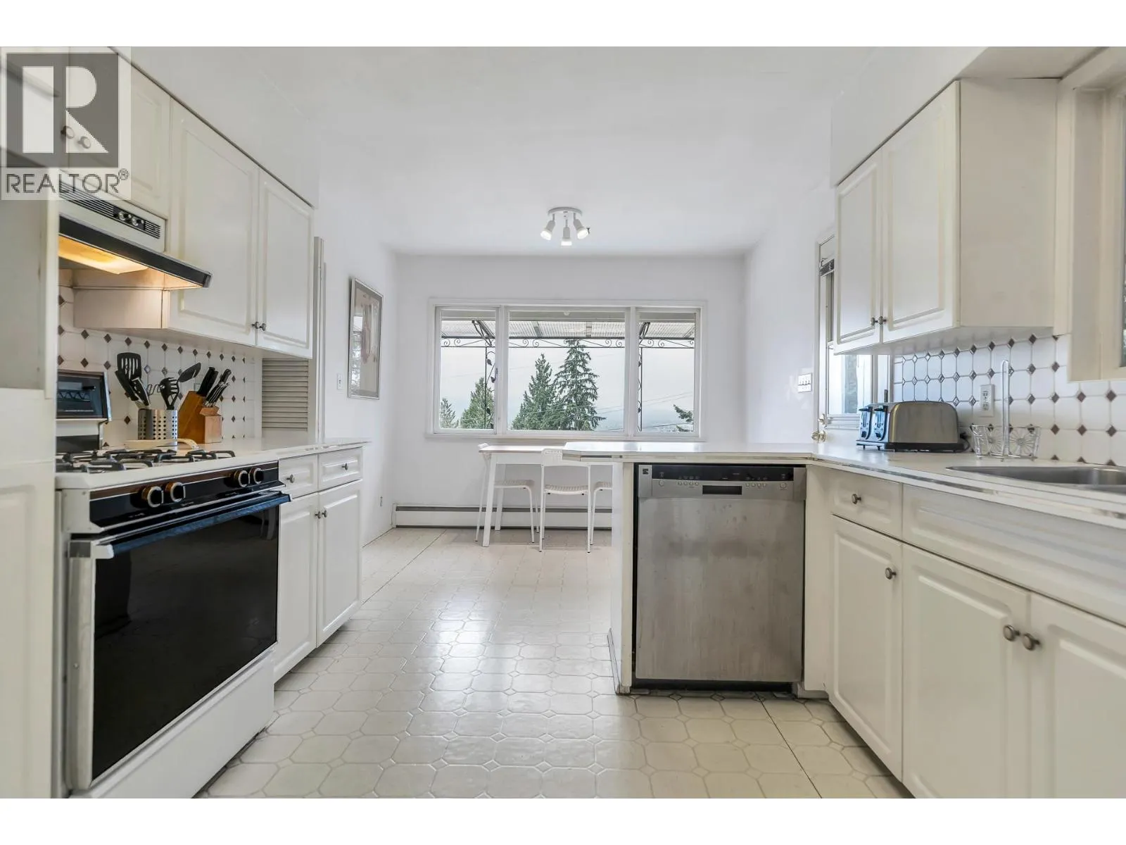 3088 LAZY A STREET