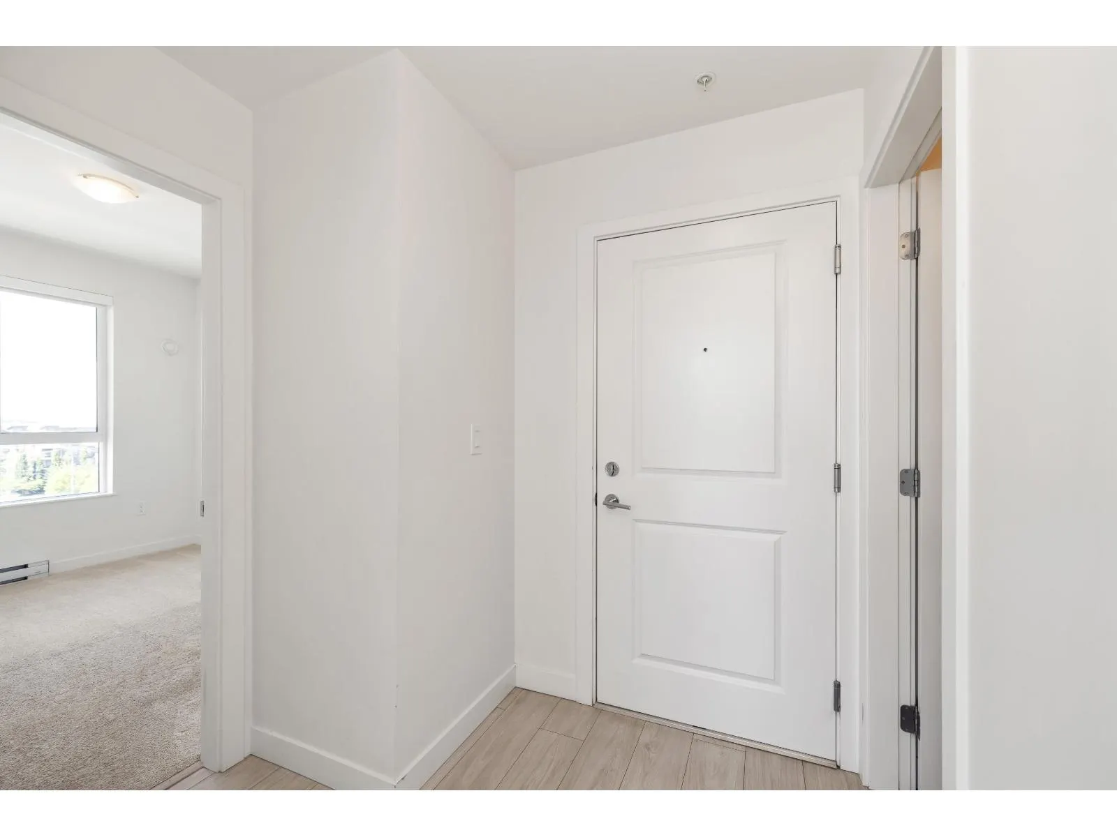 B618 20834 80 AVENUE