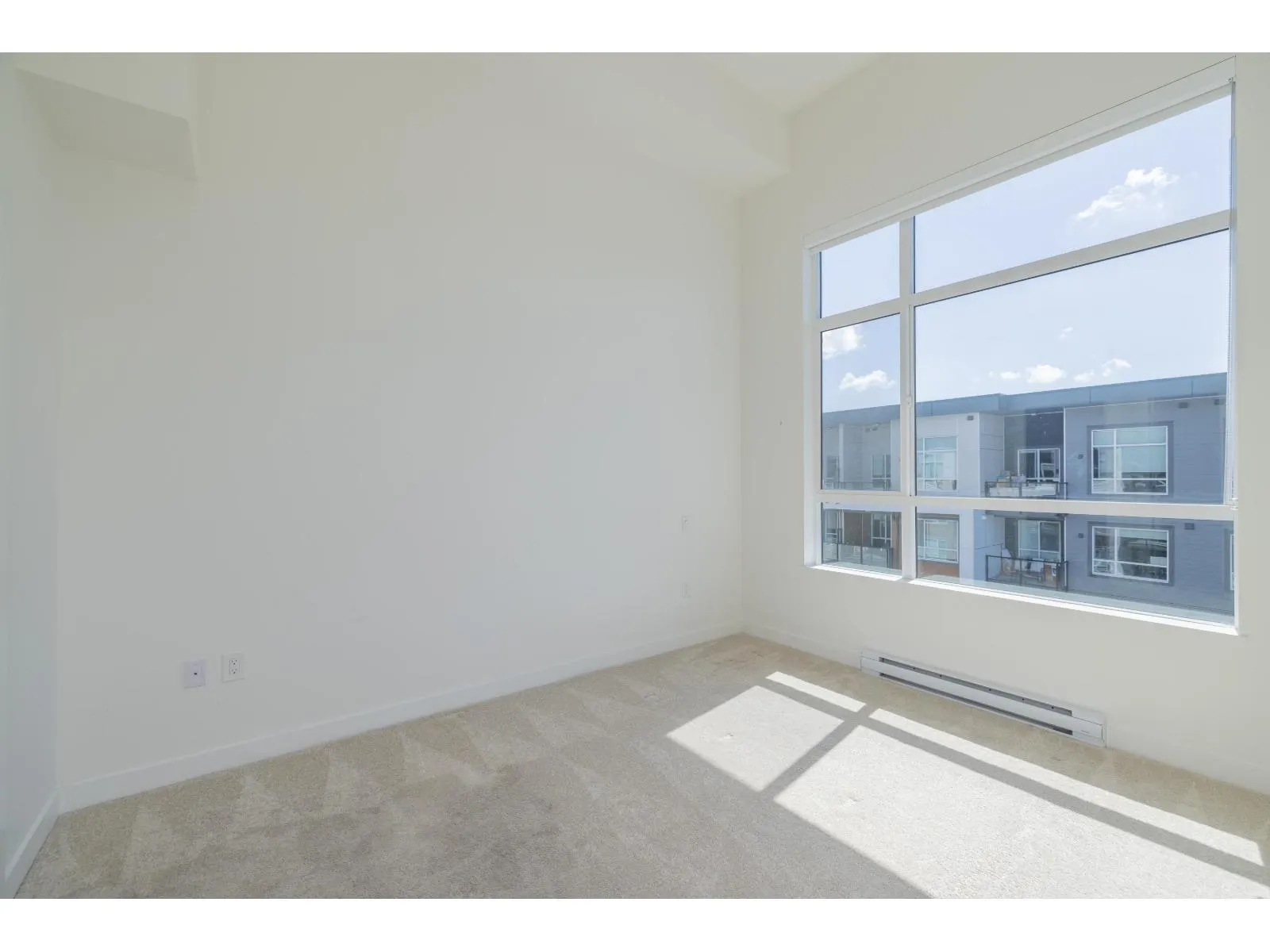 B618 20834 80 AVENUE