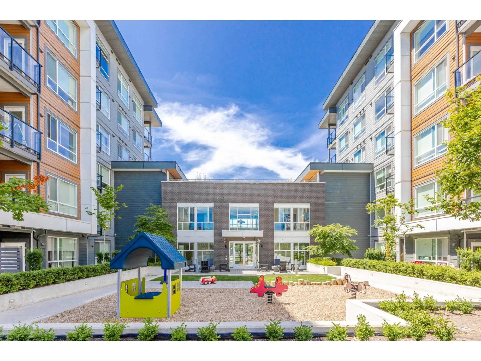 B618 20834 80 AVENUE