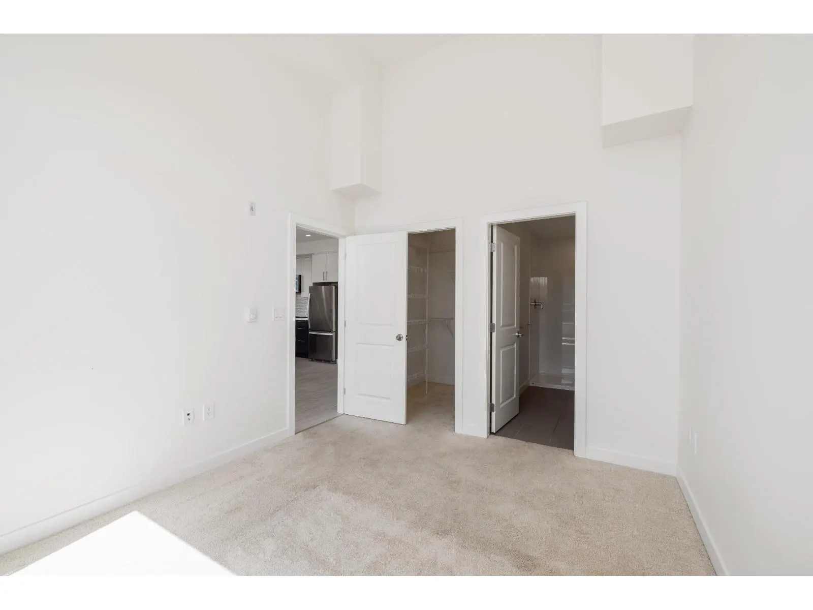 B618 20834 80 AVENUE