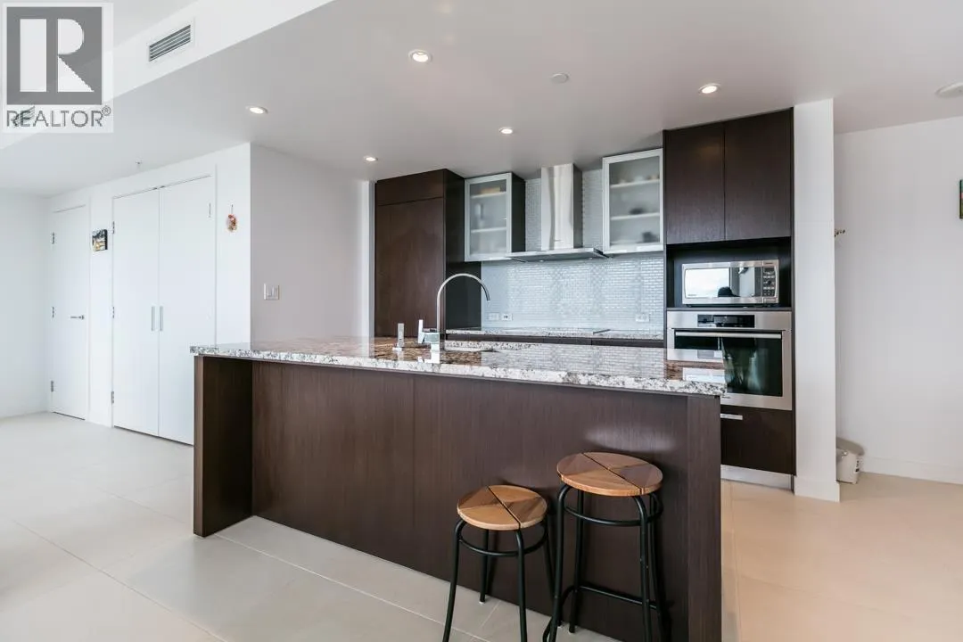 3005 1028 BARCLAY STREET
