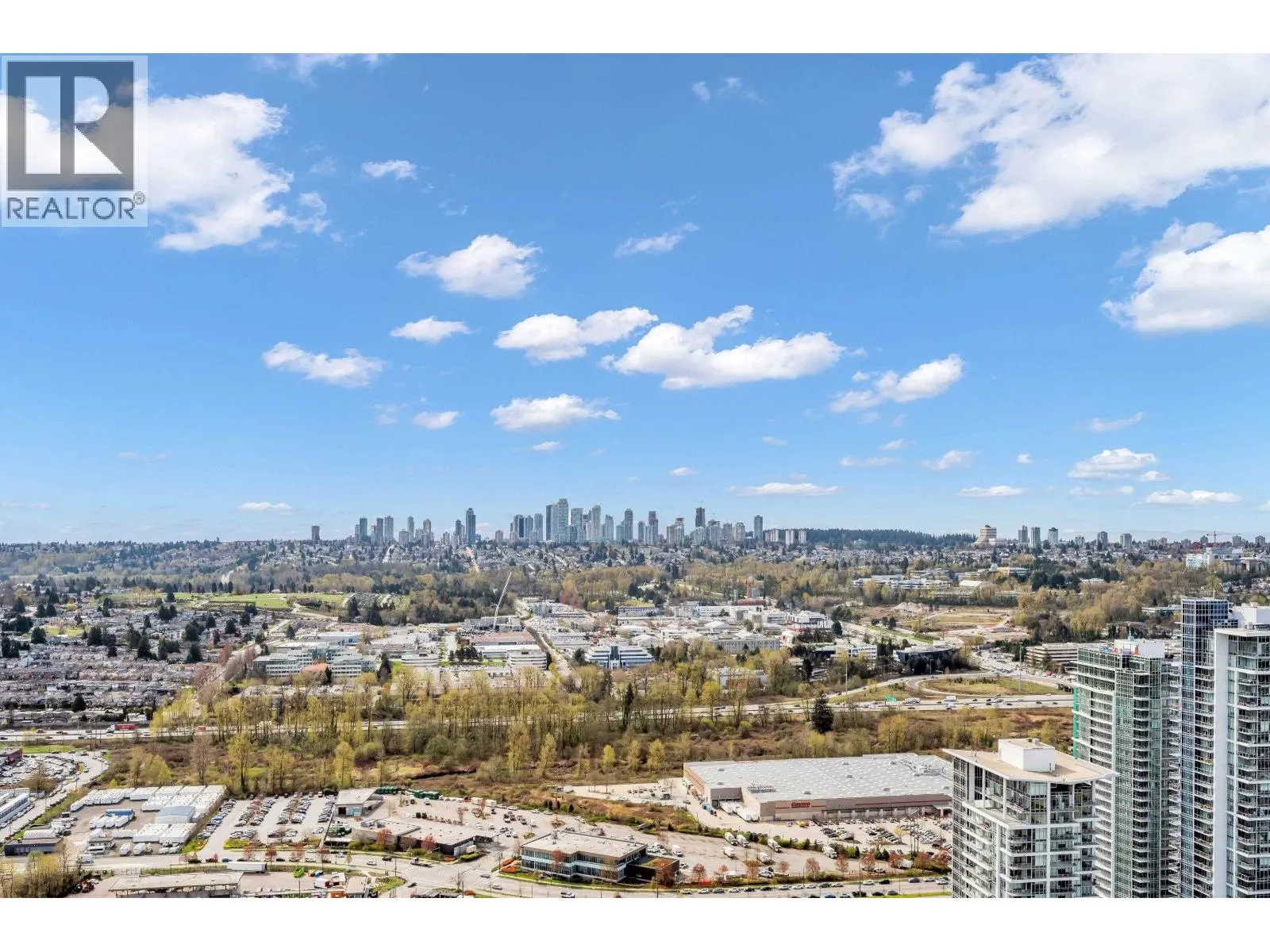 4202 4720 LOUGHEED HIGHWAY