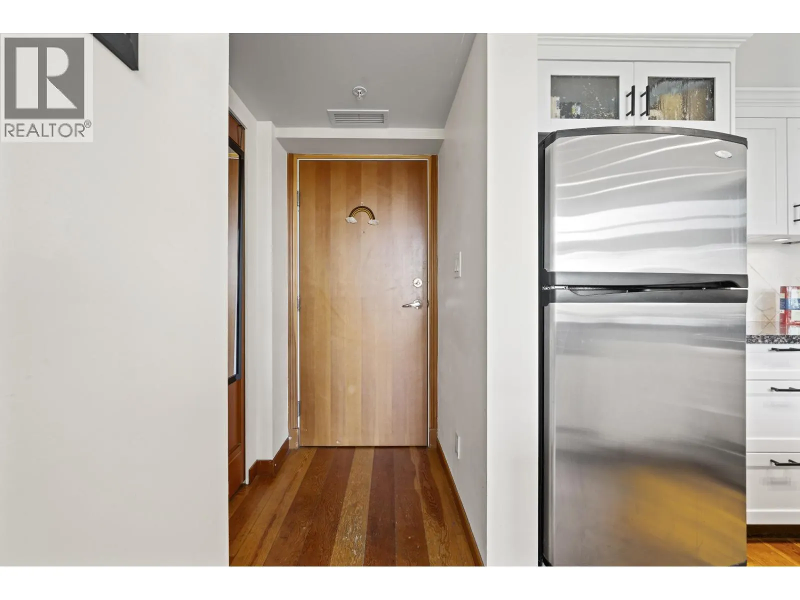 508 10 RENAISSANCE SQUARE