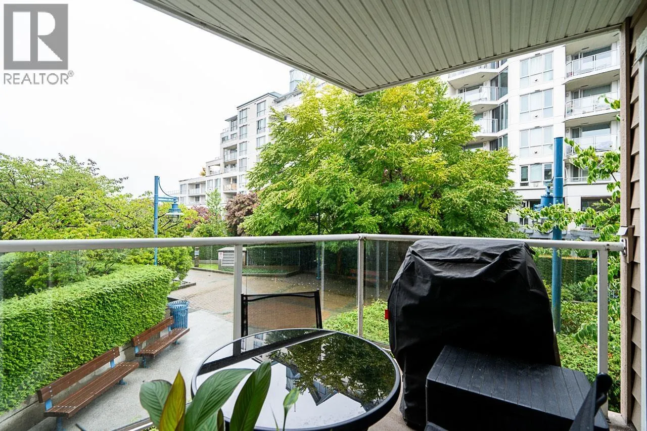 209 5880 DOVER CRESCENT
