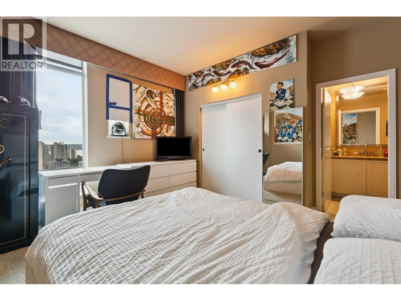 PH2501 1616 BAYSHORE DRIVE