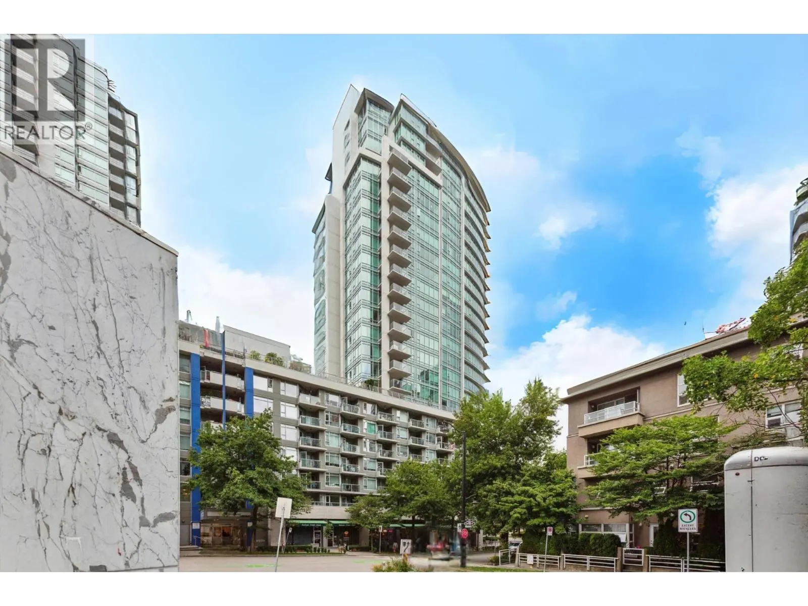 PH2501 1616 BAYSHORE DRIVE