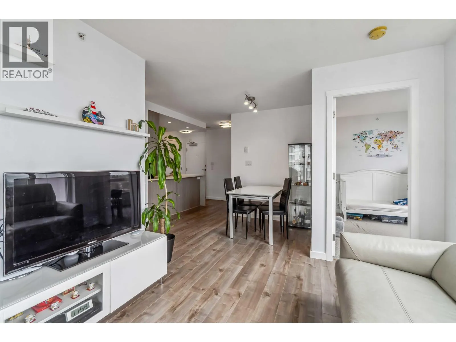 1902 5665 BOUNDARY ROAD